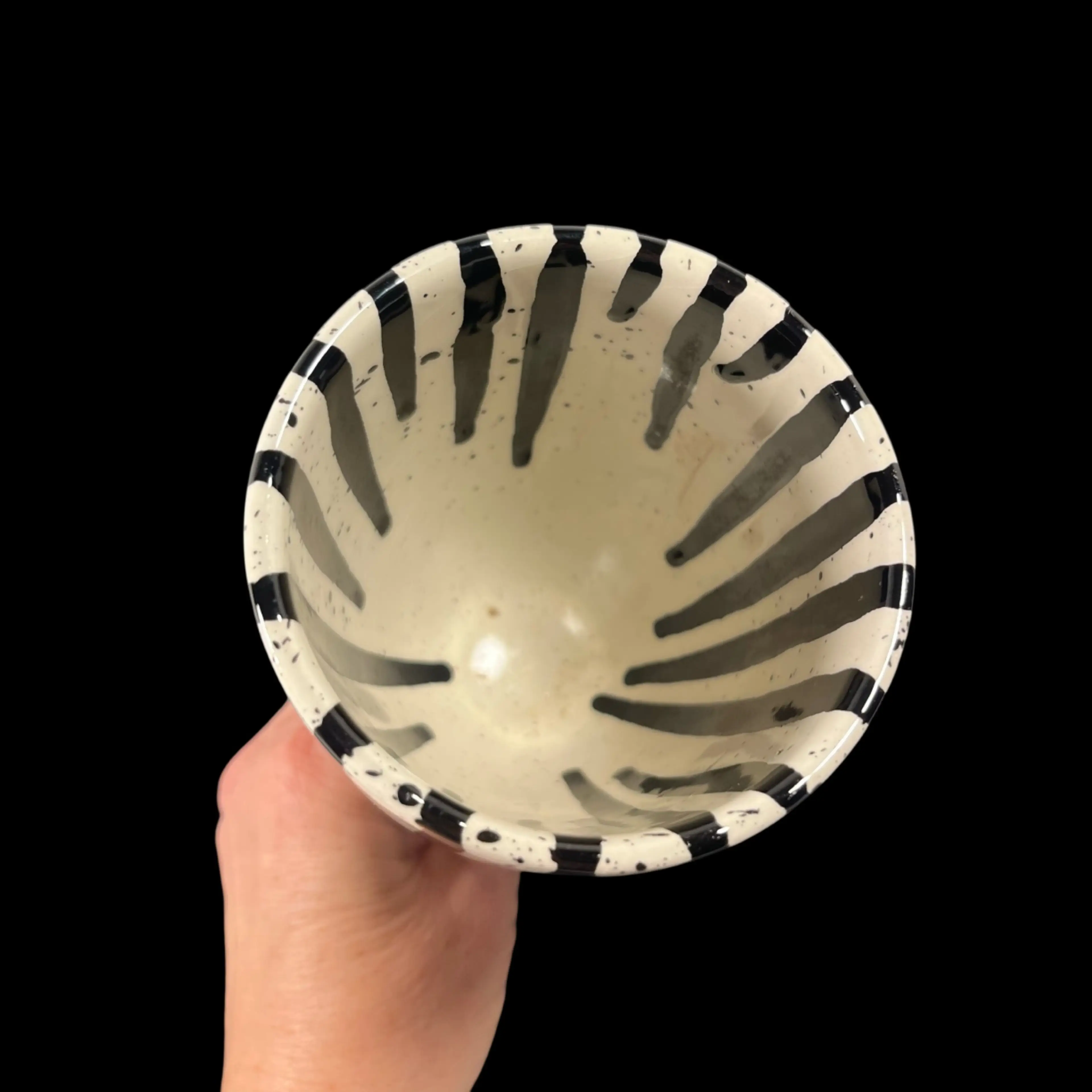 Image 4 of 6