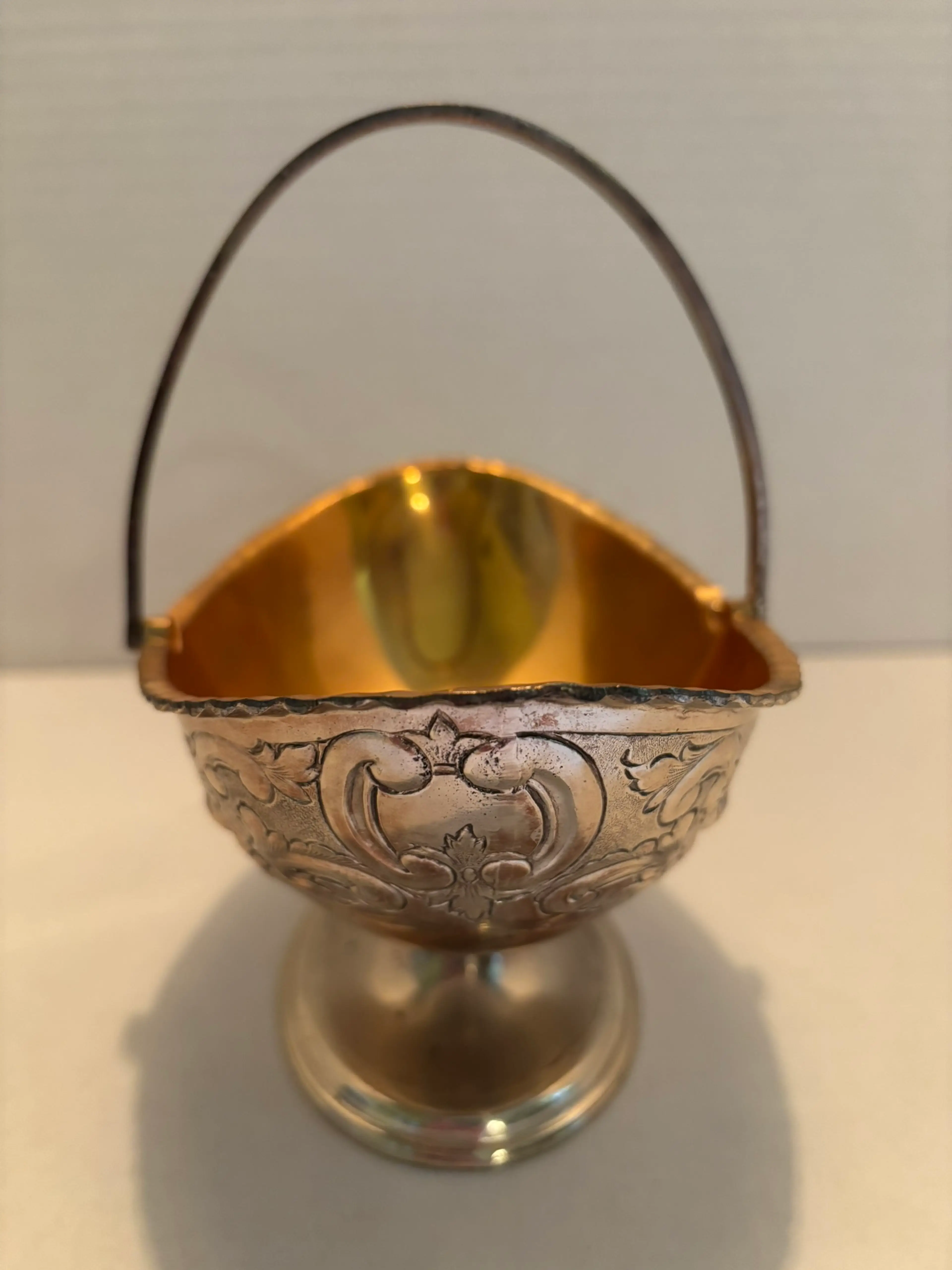 Image 2 of 8