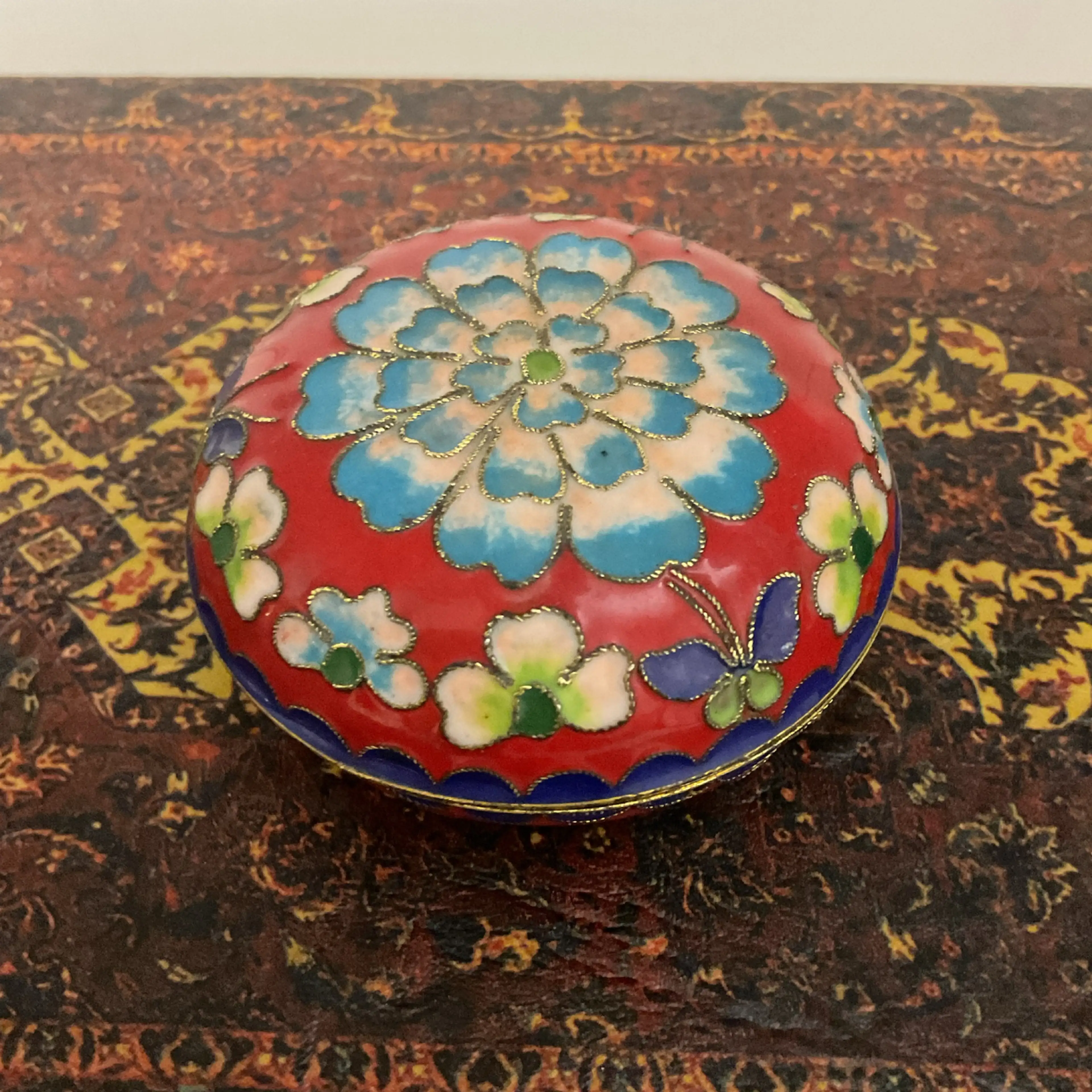 Image 1 of 3