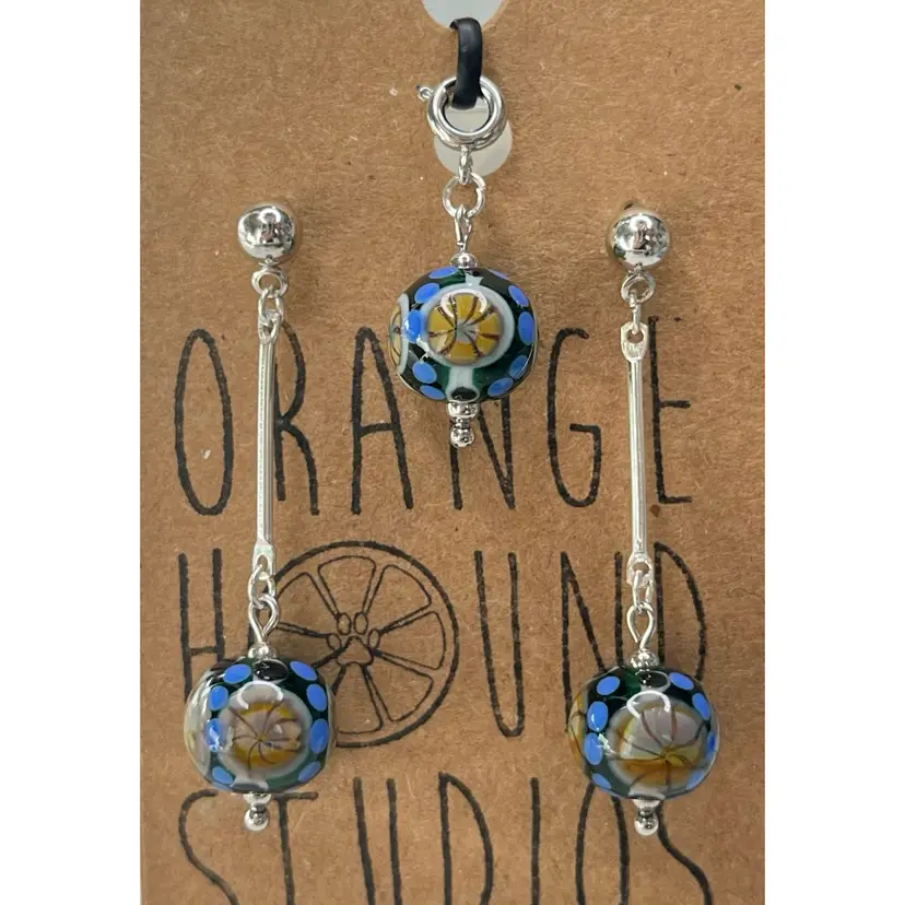 #4 Bar Link & Charm - Post Back Earrings - Handmade by Me -- Vintage Lampwork