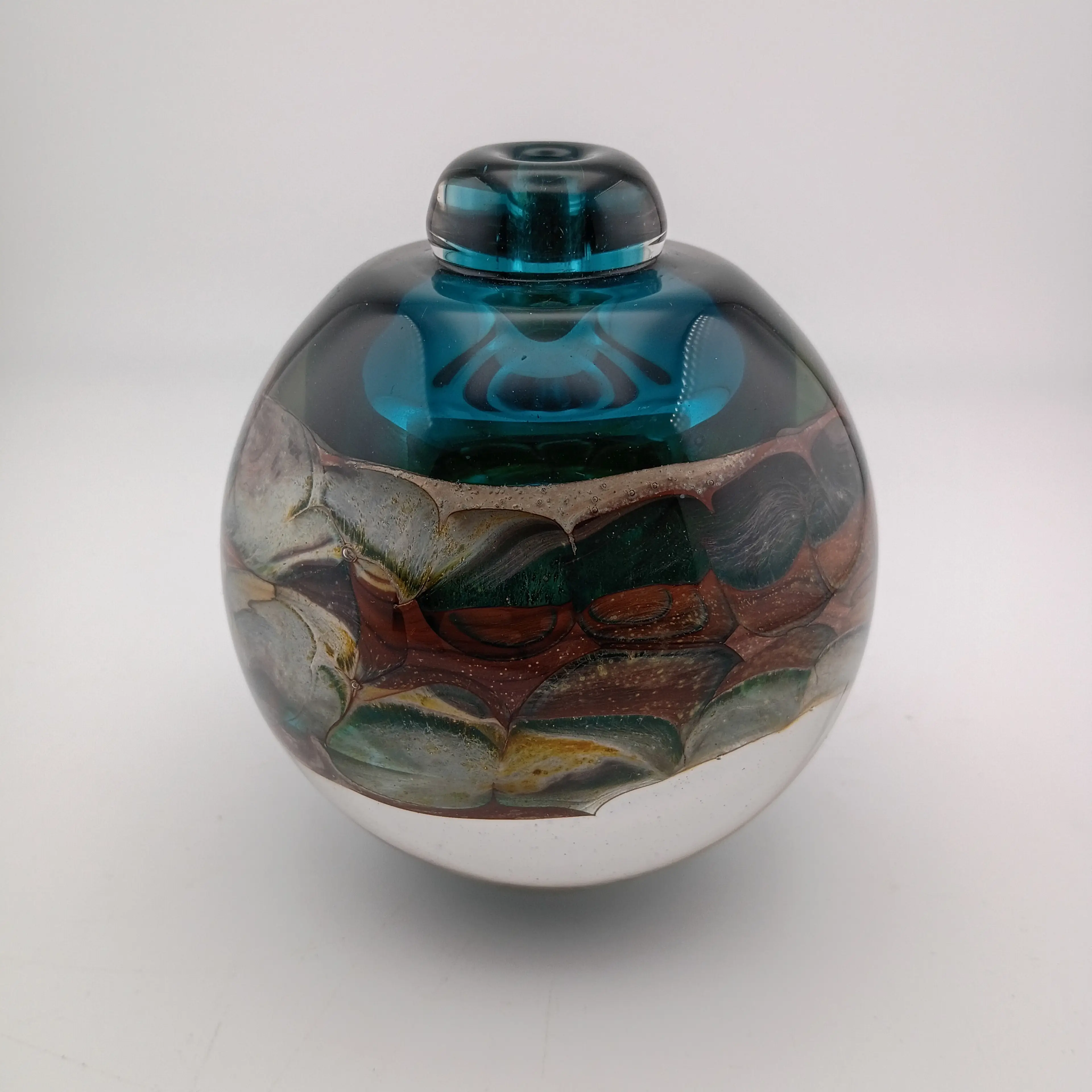 Image 4 of 7