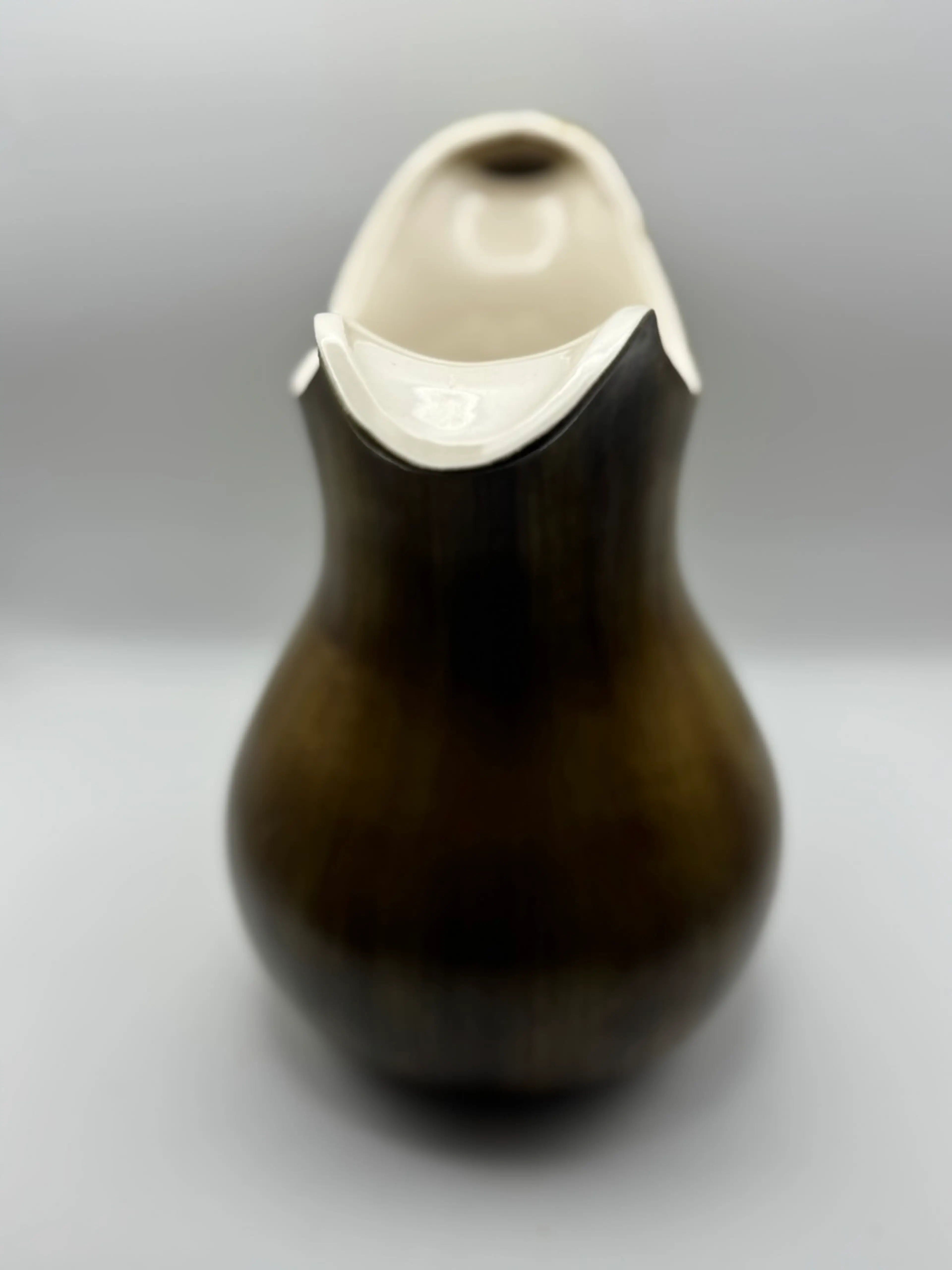 Image 4 of 7
