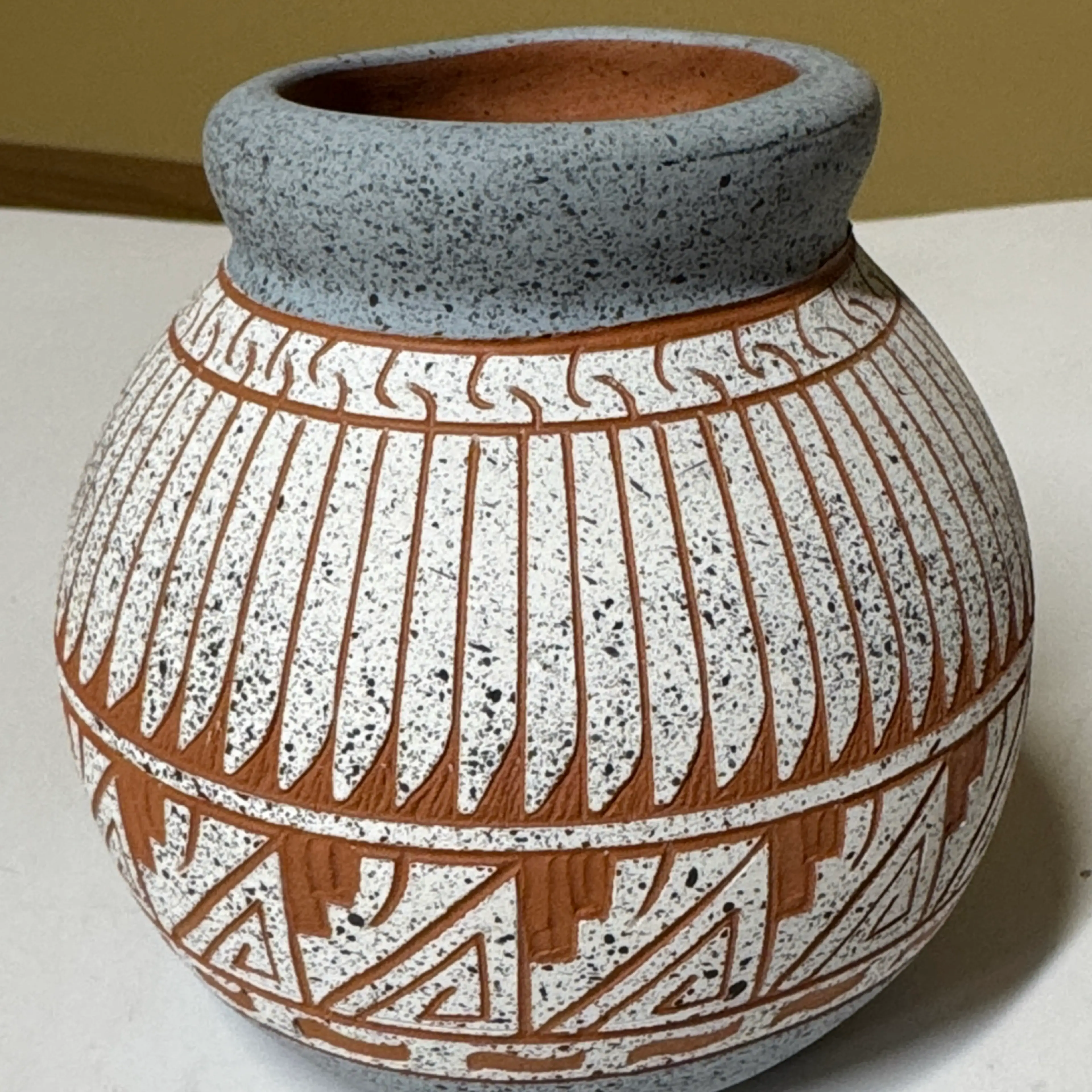 Image 2 of 6