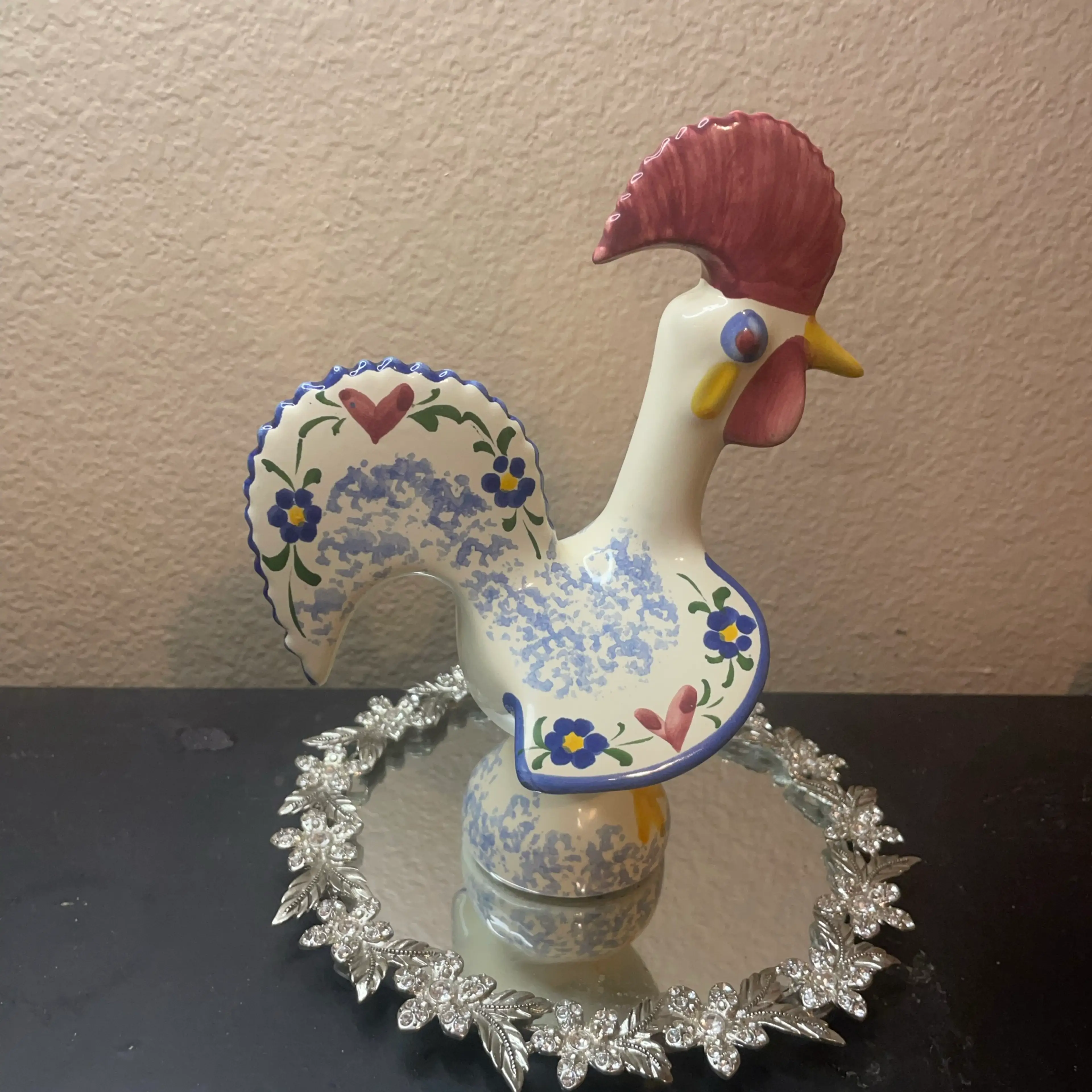 Image 2 of 7