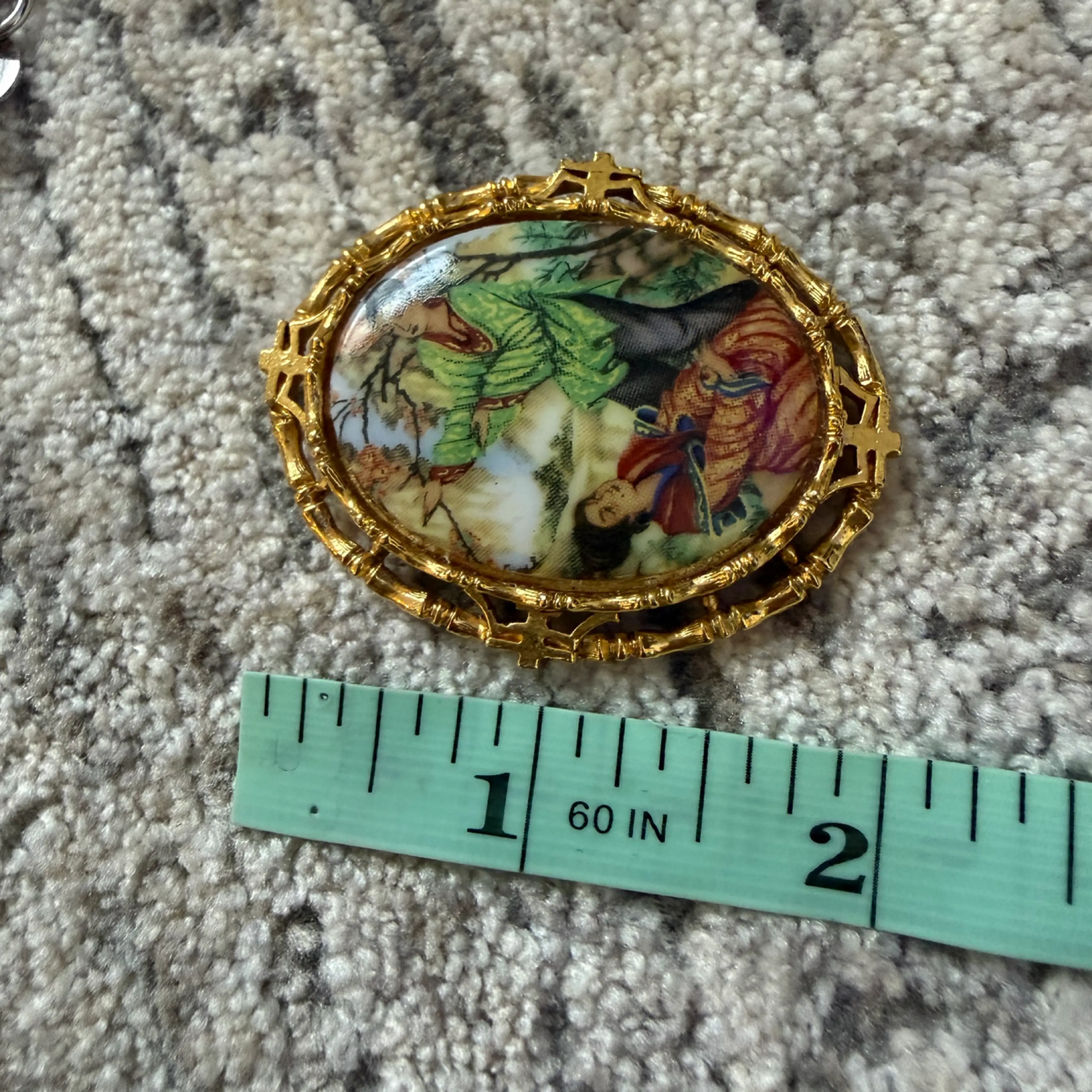 Image 4 of 4