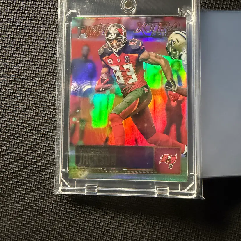 2016 Prestige Vincent Jackson /50 + Mag & Bag