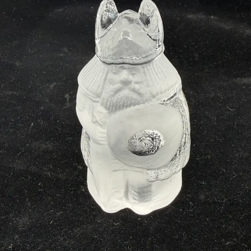 Swedish Nybro Viking Crystal Glass Figurine Art Glass Paperweight Figurine 4”
