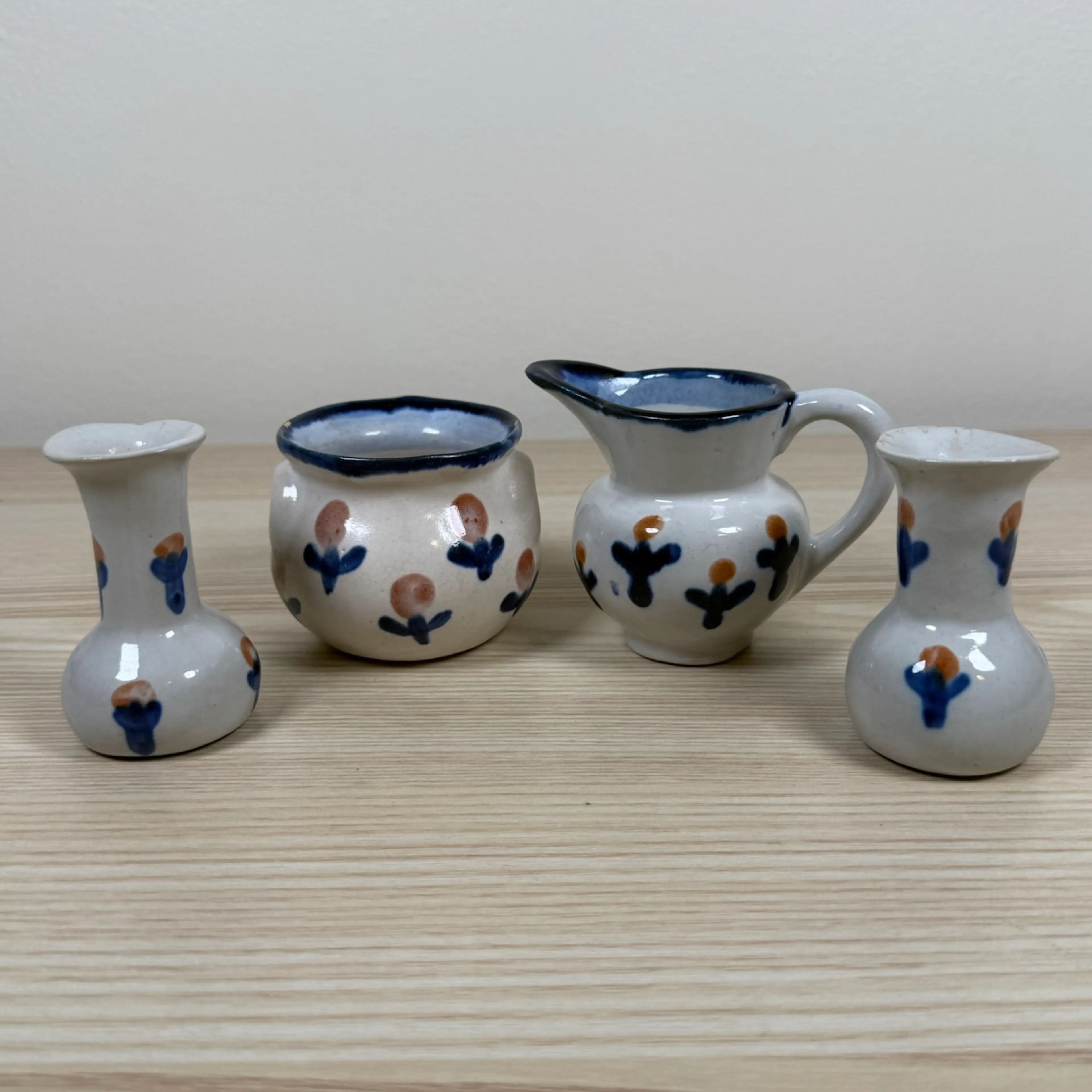 Image 1 of 6
