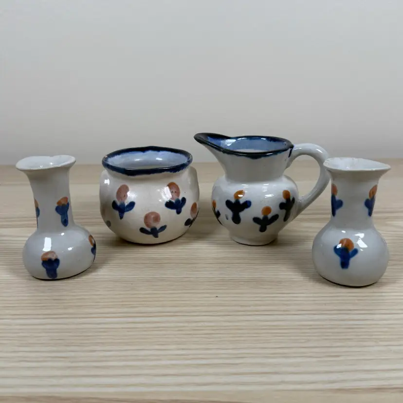 MA Hadley Miniature Flowered Set (4)