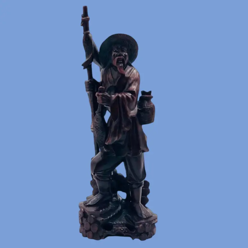 #184- Fisherman Statue Chinese Hand Carved  Holding Fish Signed 🐟