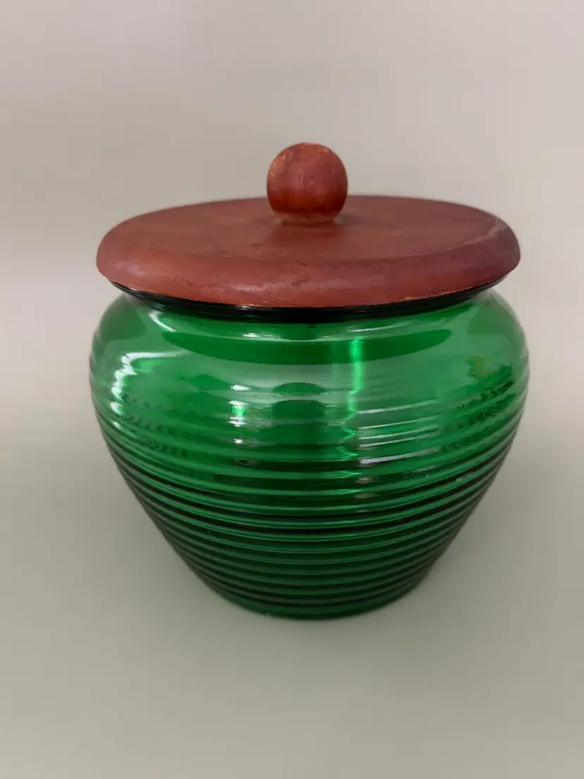 Vtg National Potteries Green Glass Humidor Jar Lid Ribbed Beehive Vase #1162