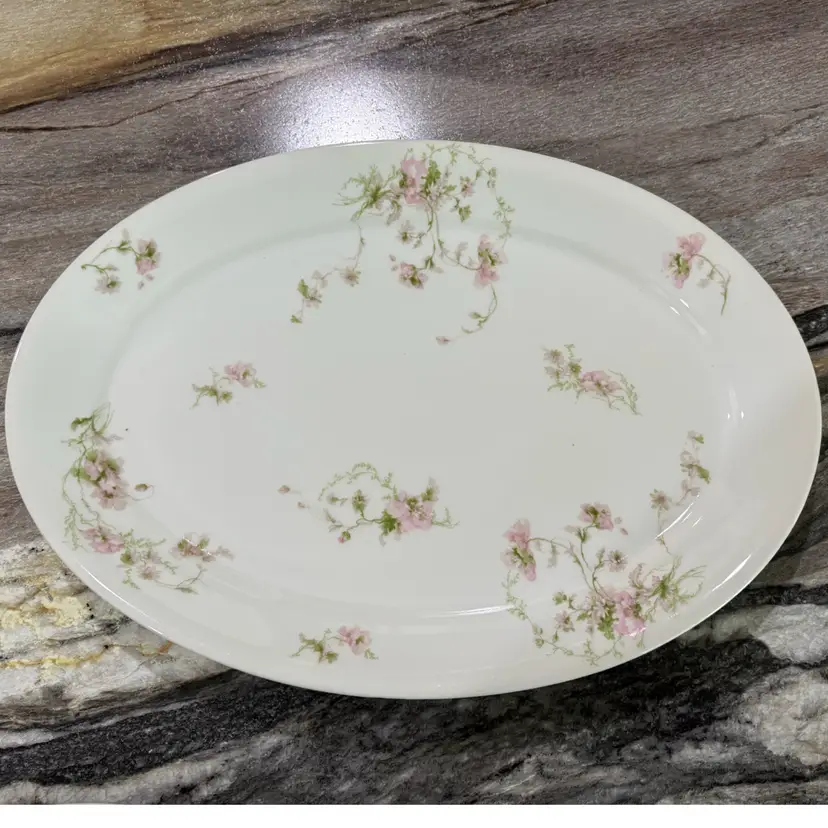 ANTIQUE (or almost) 1900-1941 GDA/CH Field Haviland Limoges porcelain serving platter. 16” Large Oval Platter features a delicate pink rose floral garland.