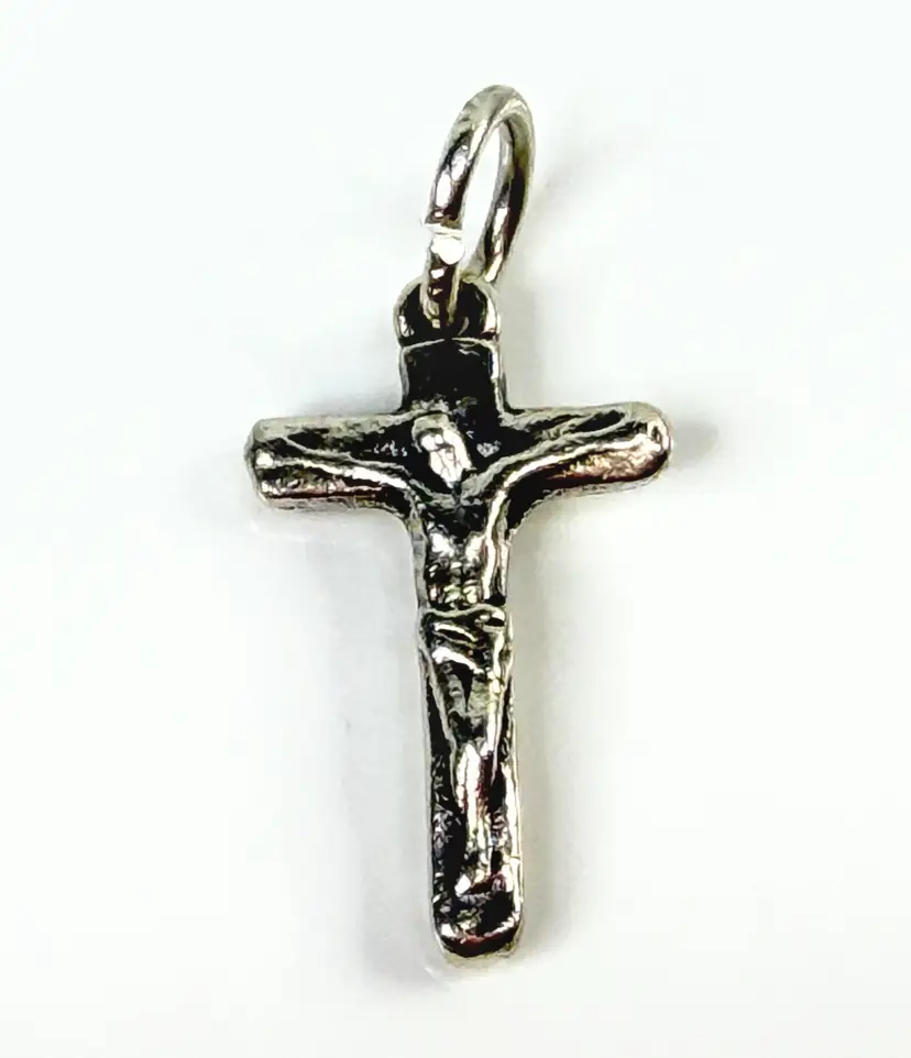 James Avery Retired Sterling Silver Small Crucifix Cross Jesus Charm JR2144