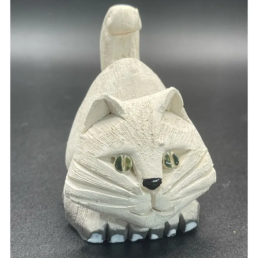 Artesania Rinconada Green Eyed Cat