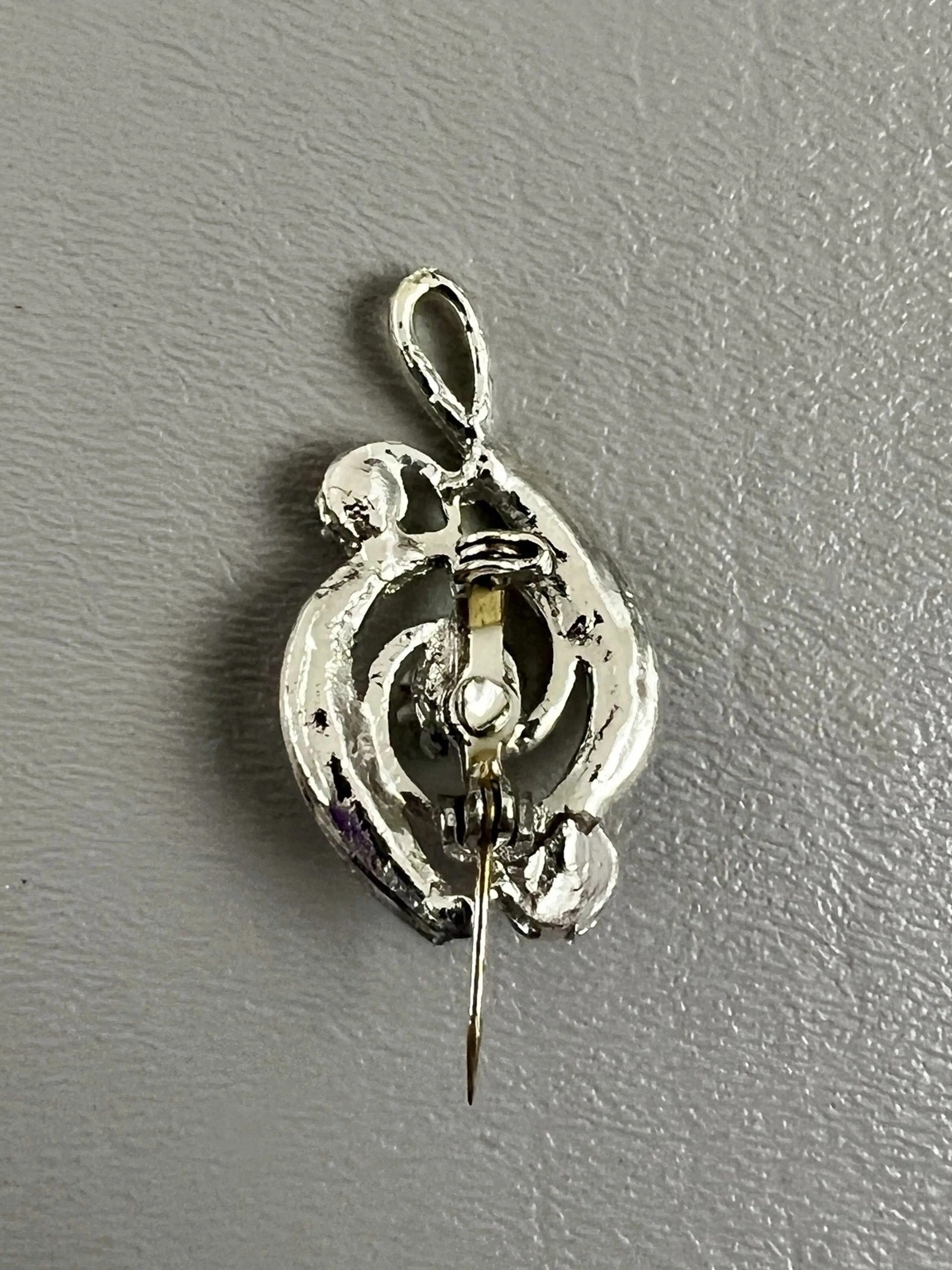 Image 4 of 4