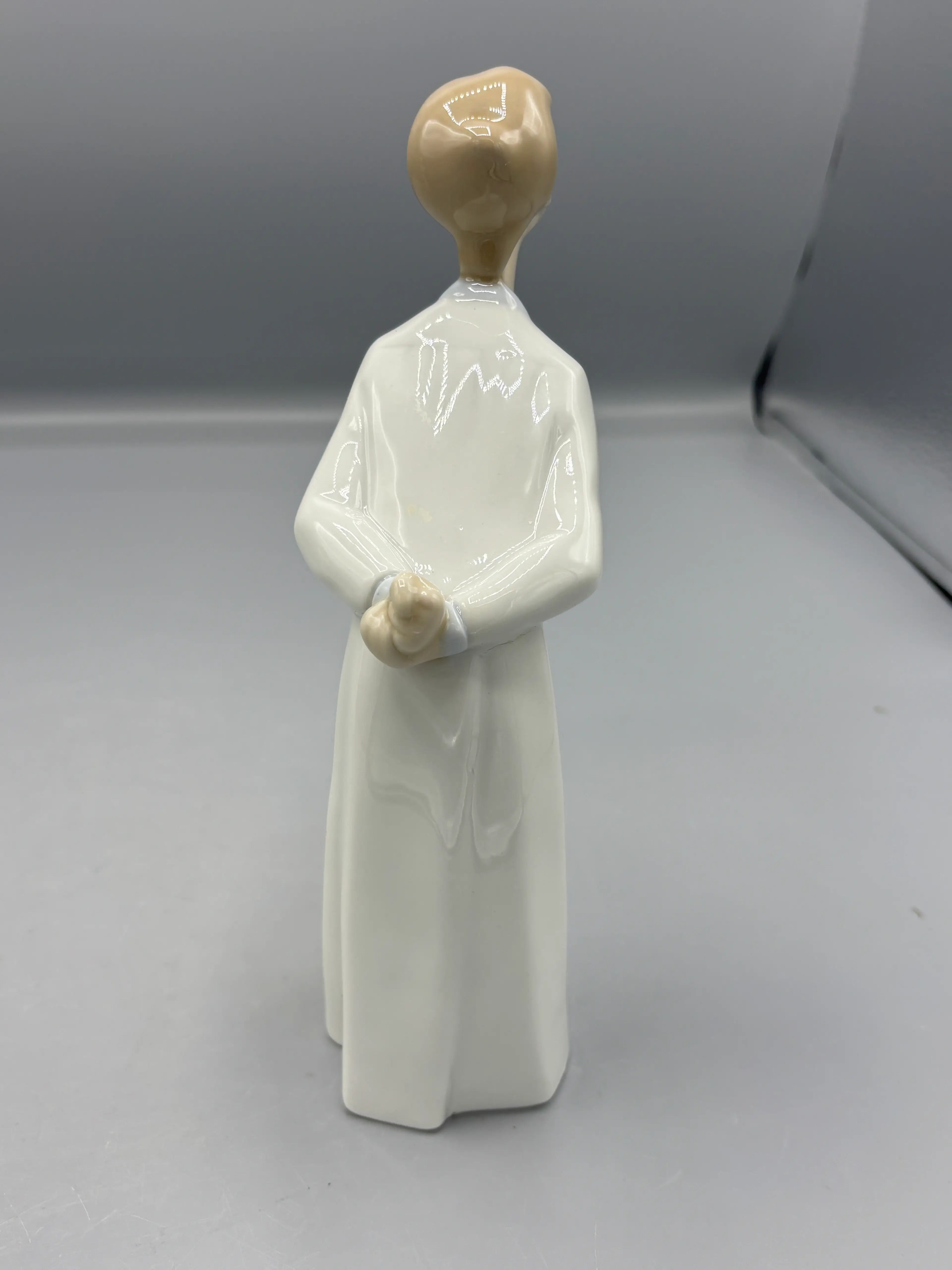 Image 4 of 7