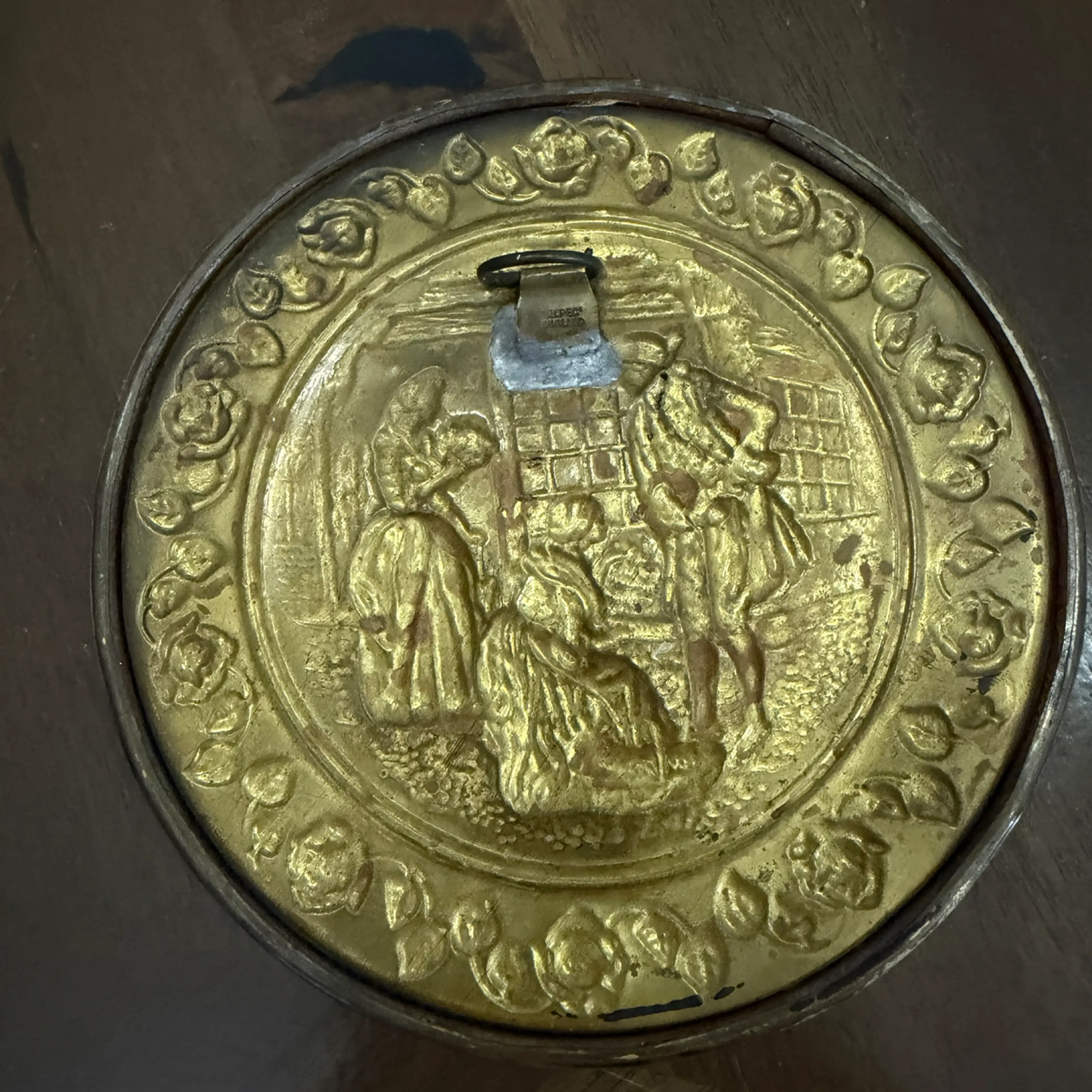 Image 2 of 2