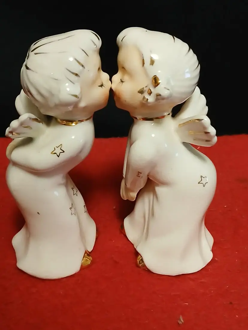Vintage Frazee Freres Japan Porcelain Kissing Angel Figurines