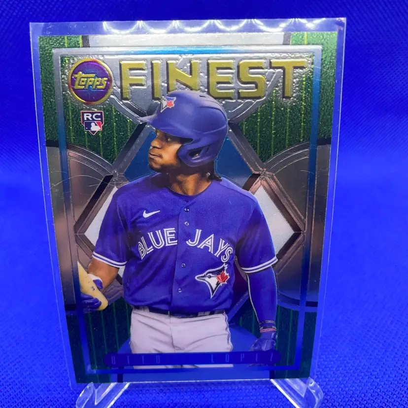 2022 Topps Finest Flashbacks Otto Lopez RC
