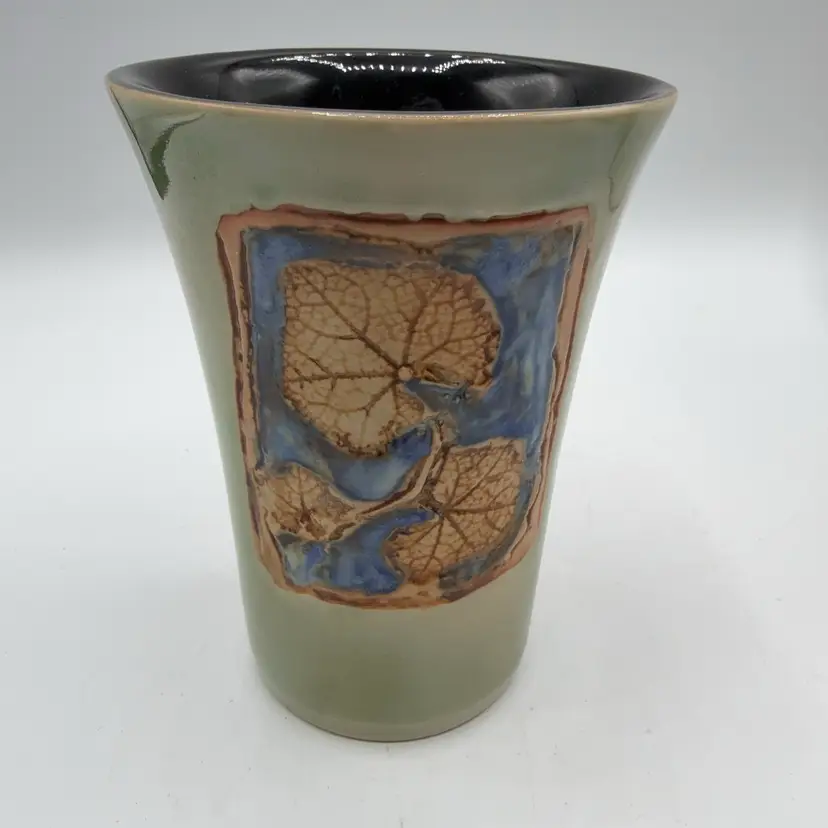 Tenmoku Pottery Malaysia Leaf Vase