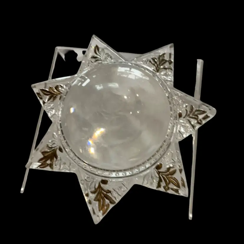 Star Shaped Magnifying Paperweight 6”-READ