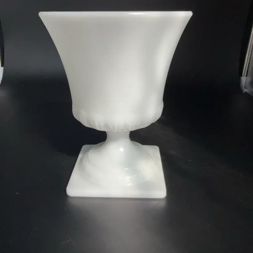 MCM E.O. Brody White Milk Glass Grecian Urn Pedestal Vase Planter Greek Key Square Base Pattern Model Code MJ-43 AS IS