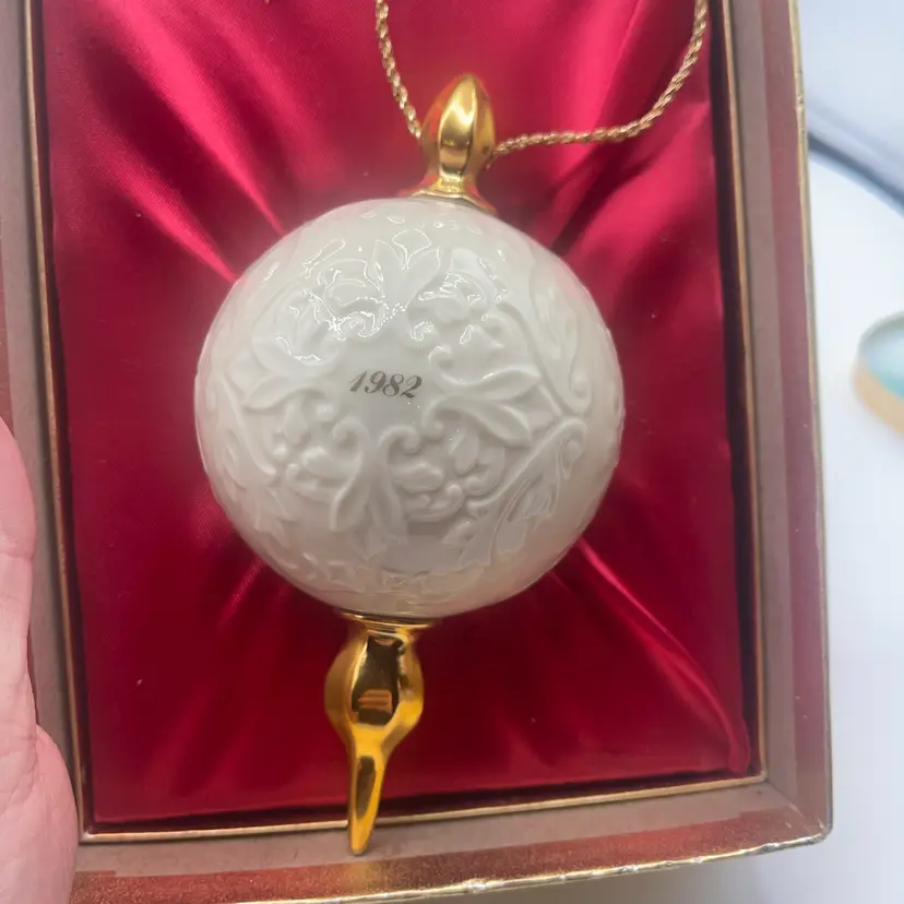 Lenox First Annual China Christmas Ornament Hand Decorated W/ 24K Gold 1982