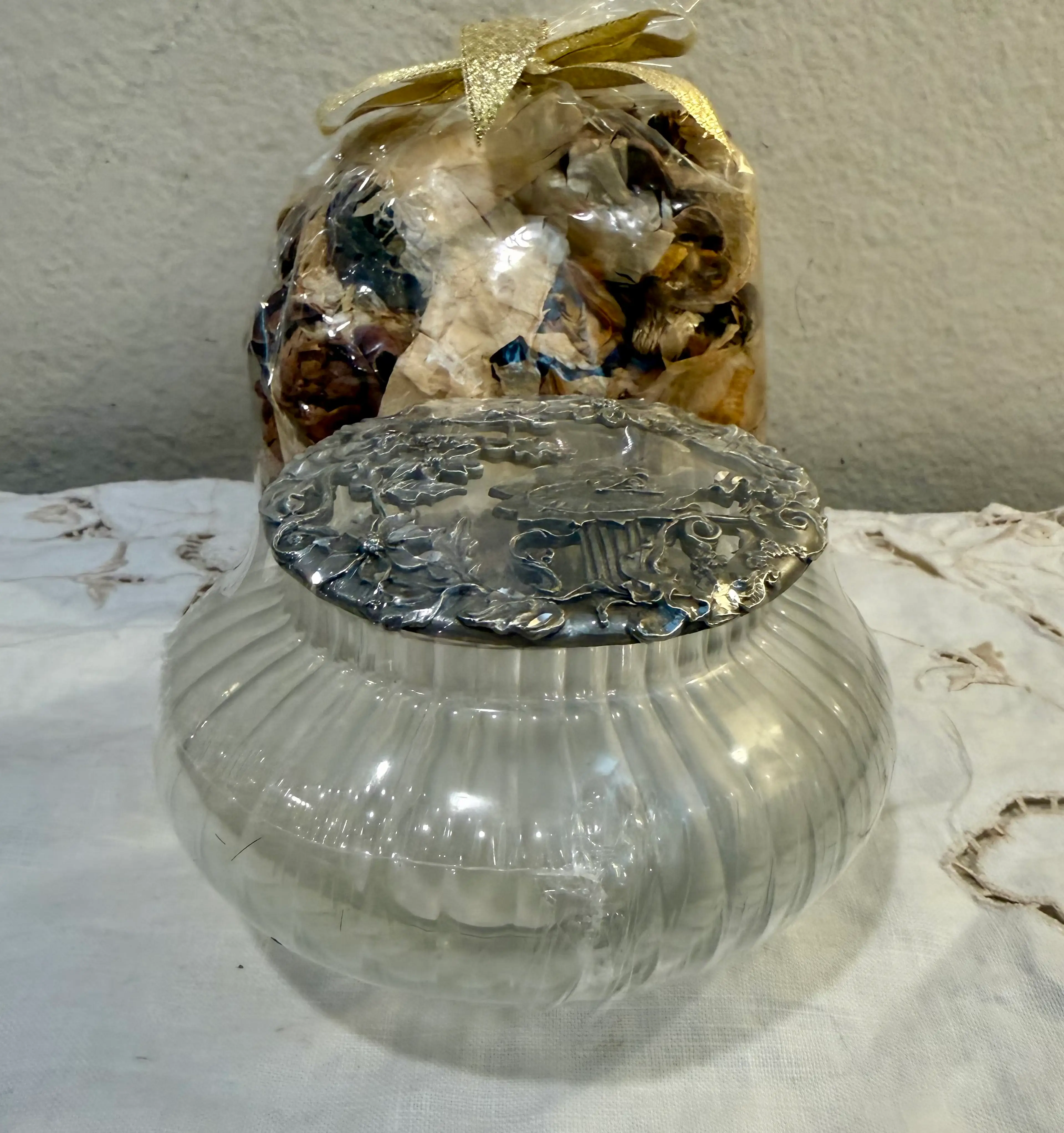 Image 4 of 9
