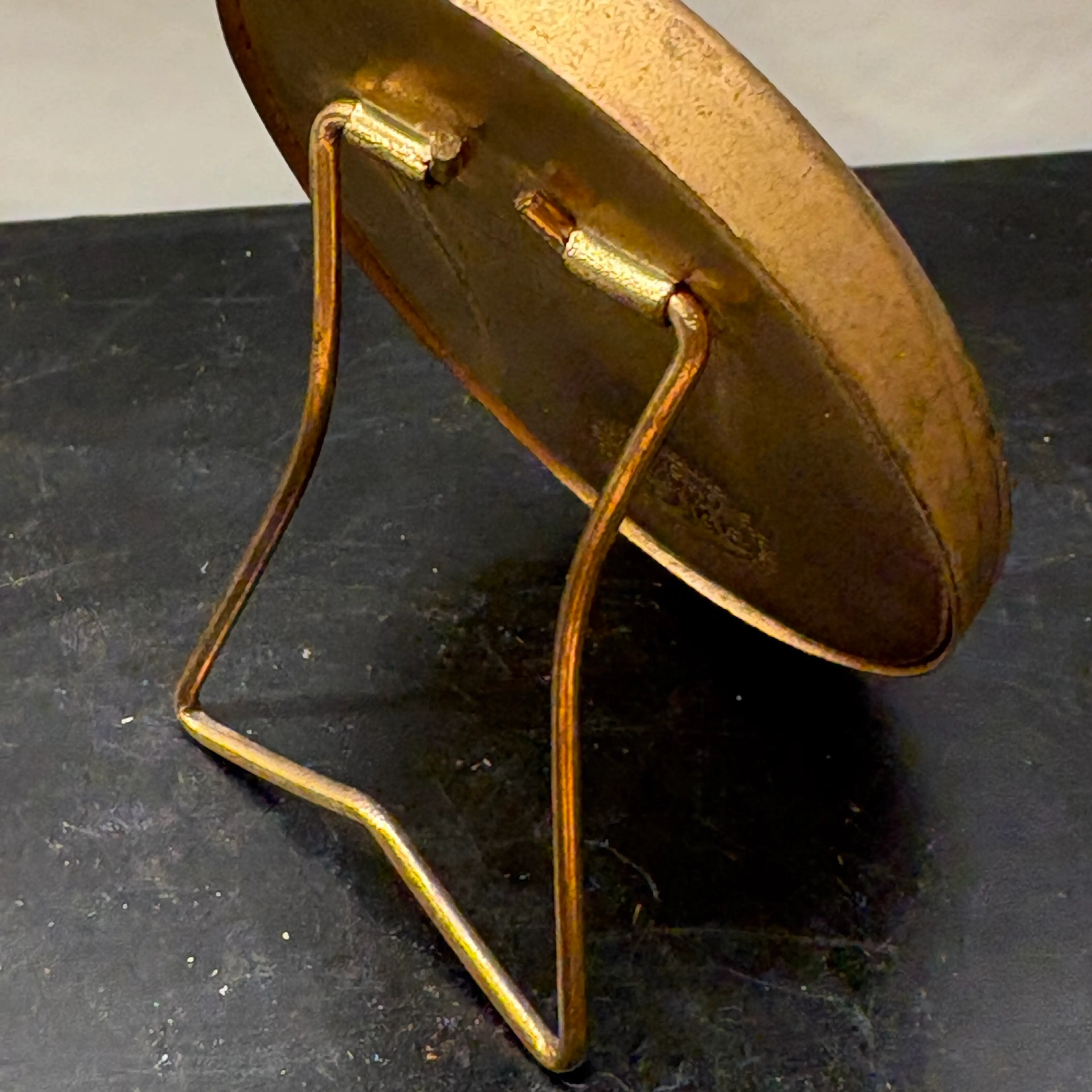 Image 2 of 6