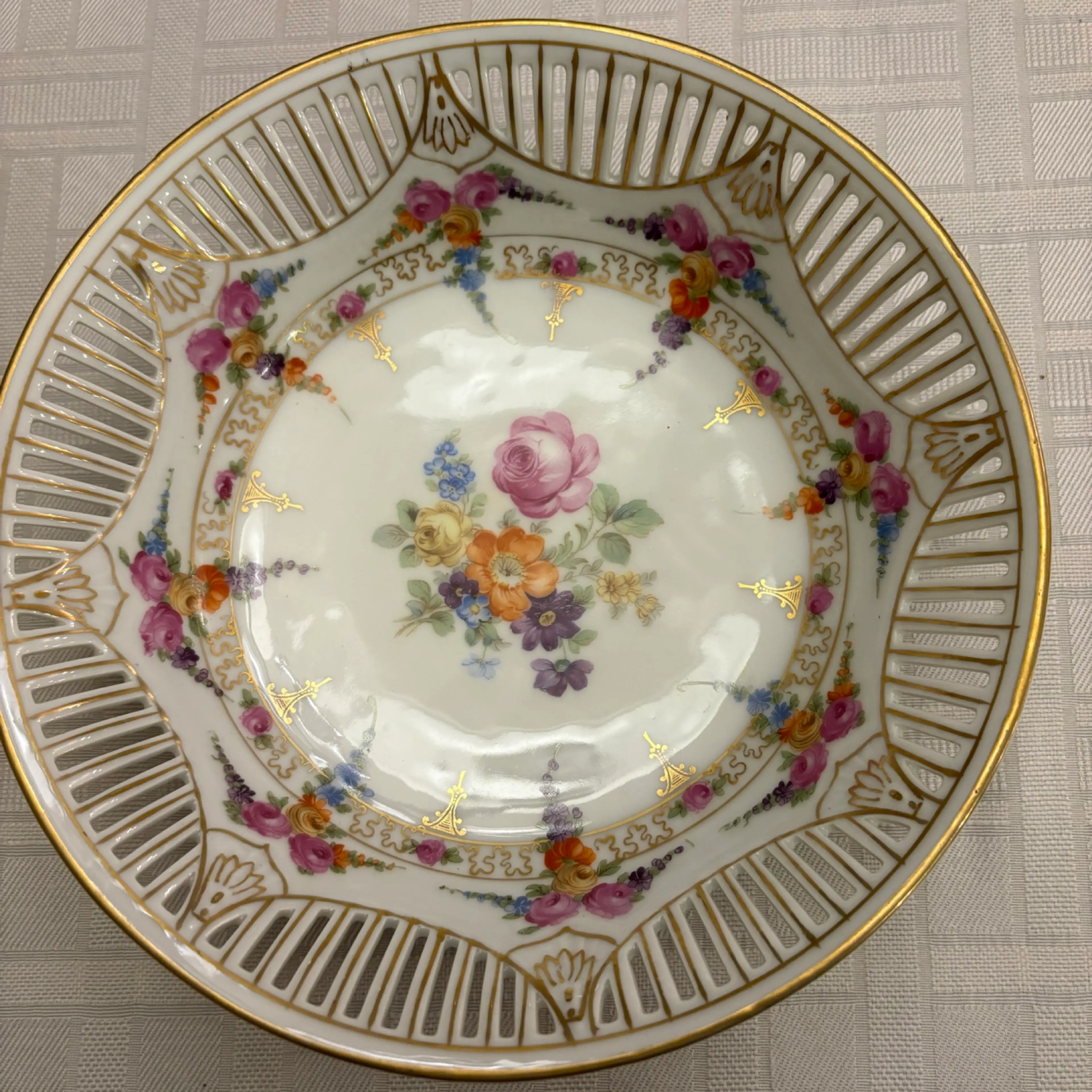 Image 1 of 8