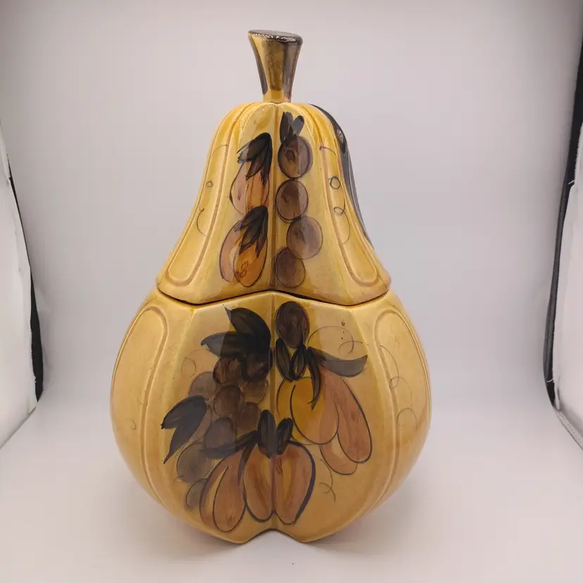 Los Angeles Potteries pear cookie jar