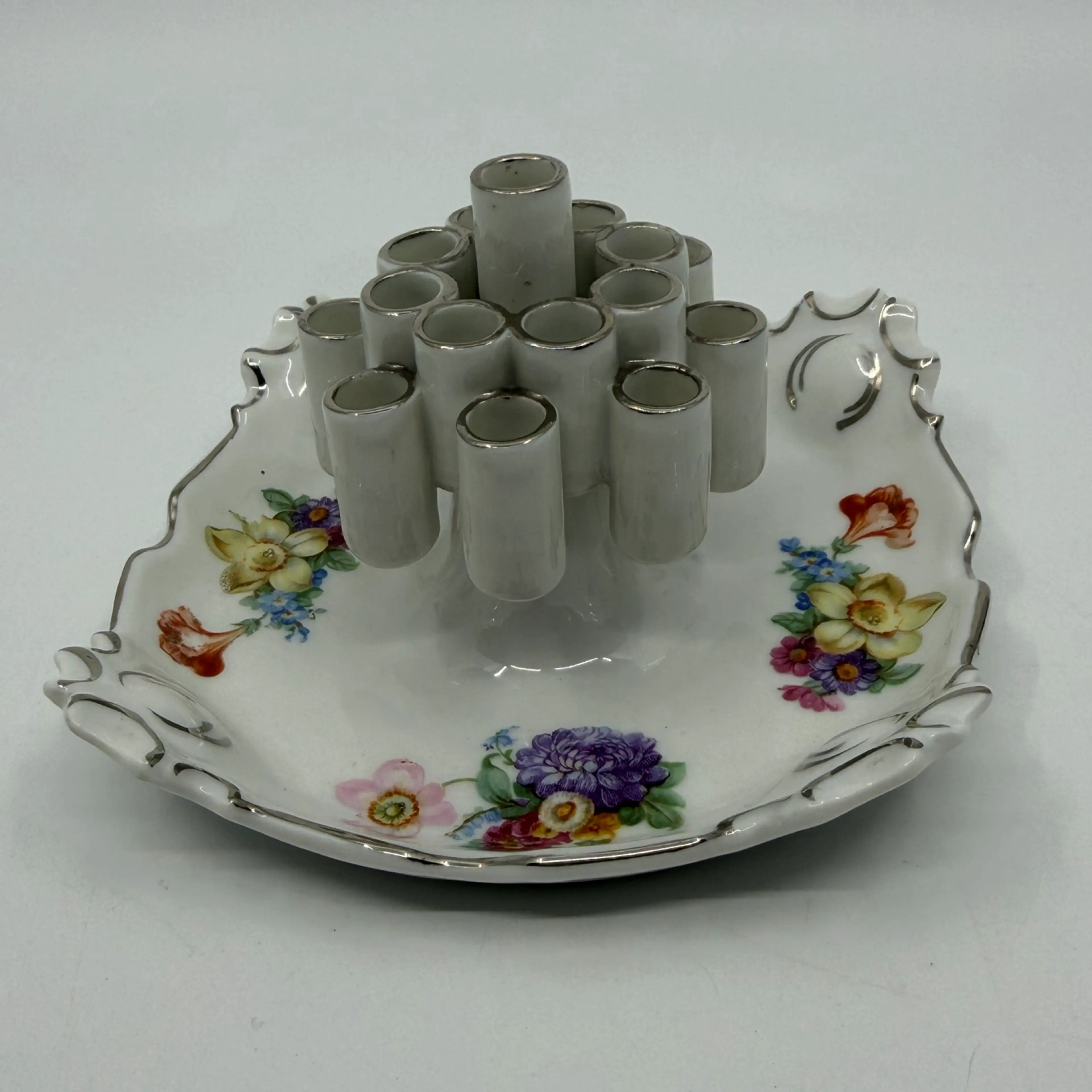 Image 4 of 6