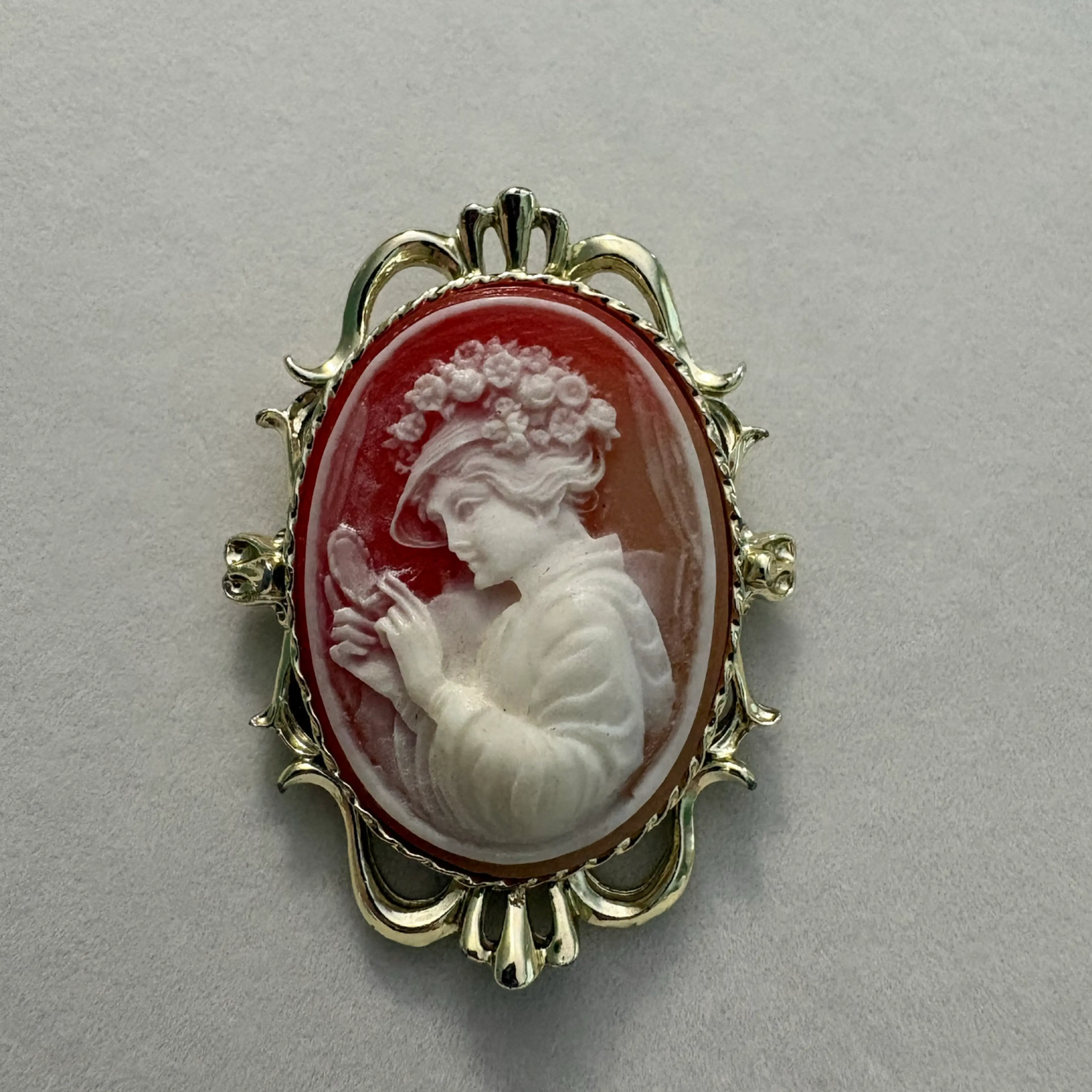 Image 2 of 4