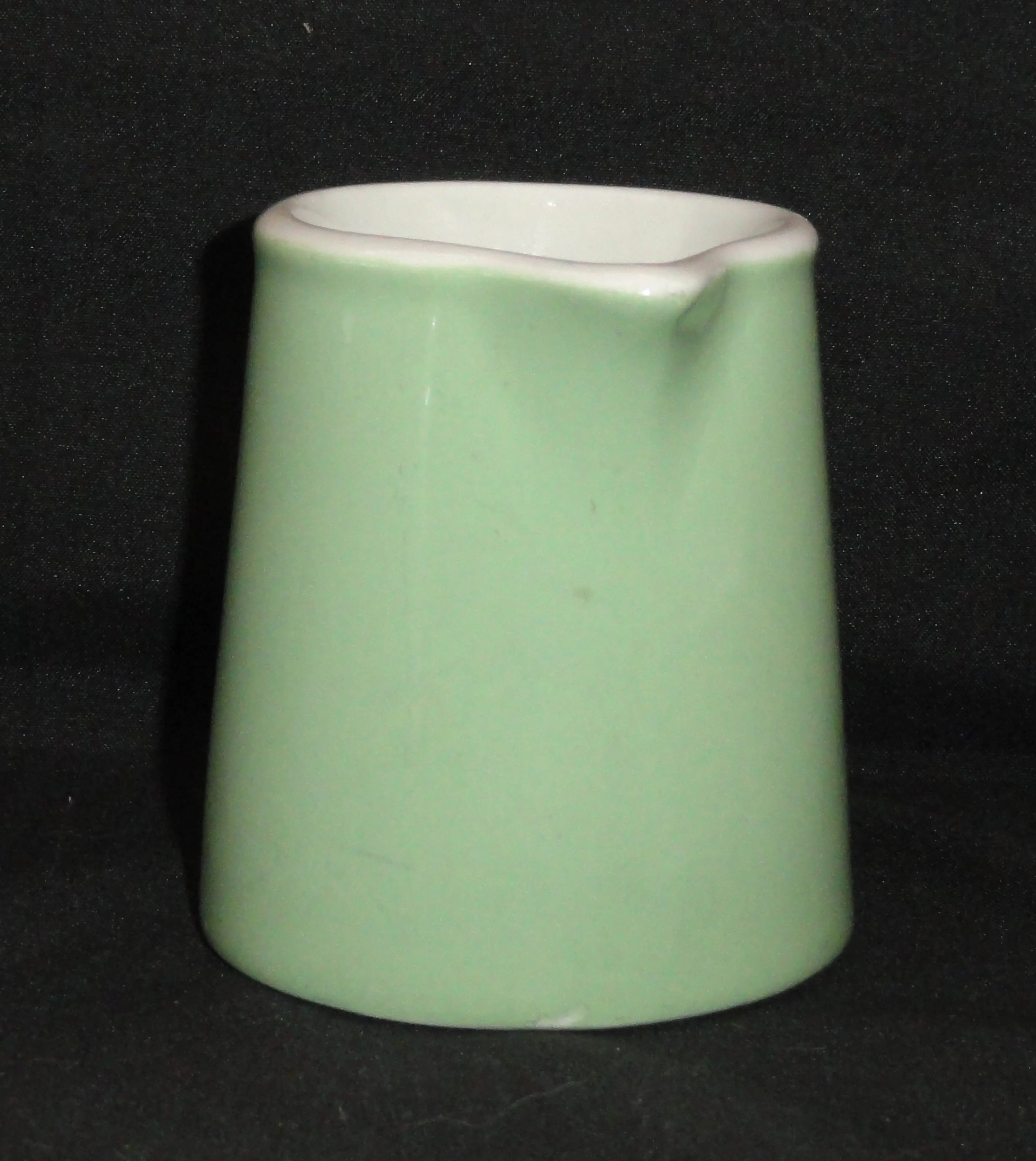 Image 4 of 8