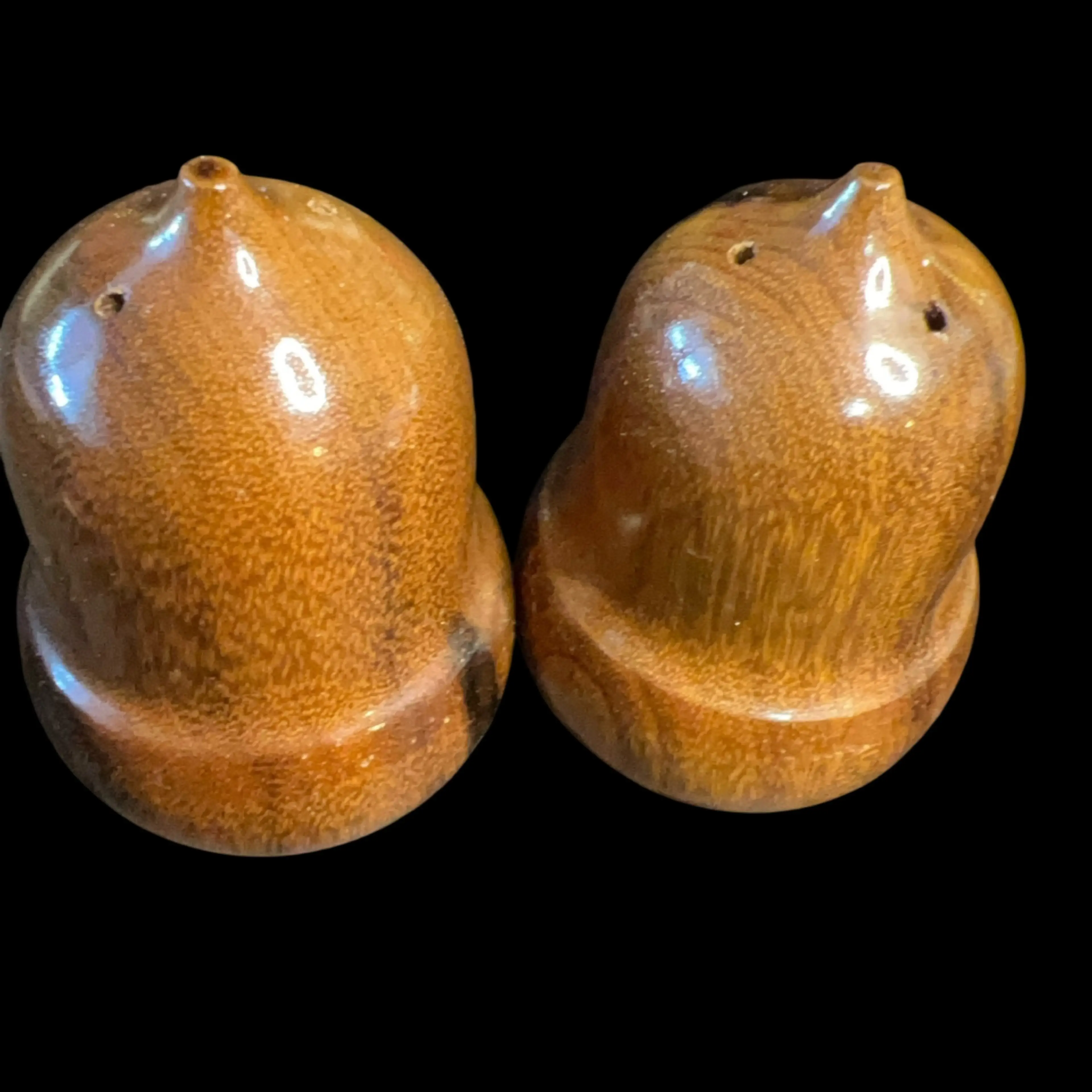 Image 2 of 6