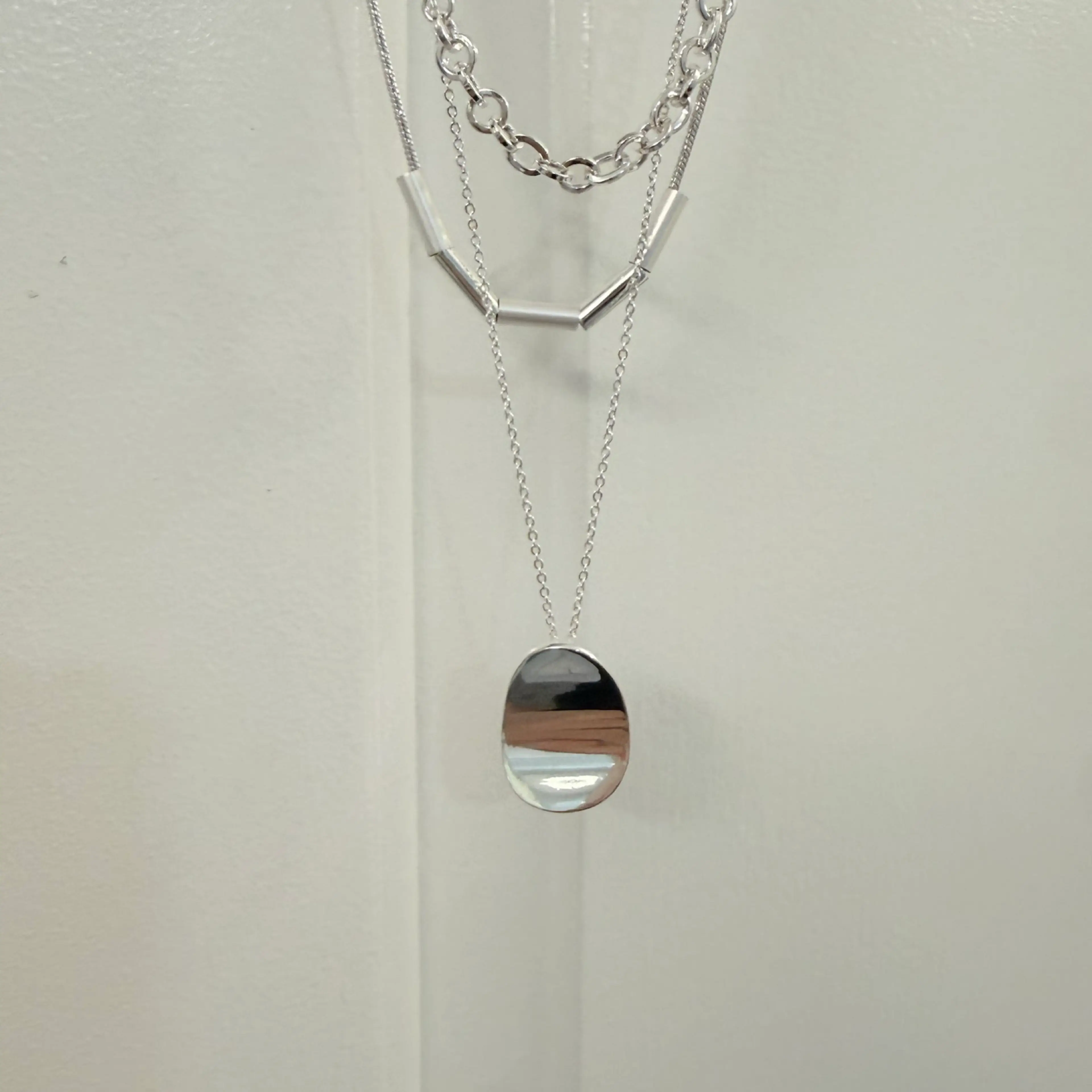Image 3 of 4