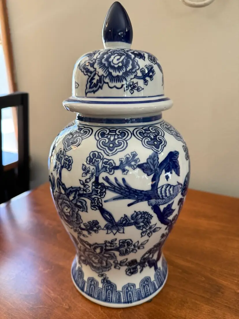 ☀️ 14-1/2” H x 7-1/2” W Vintage Ginger Jar