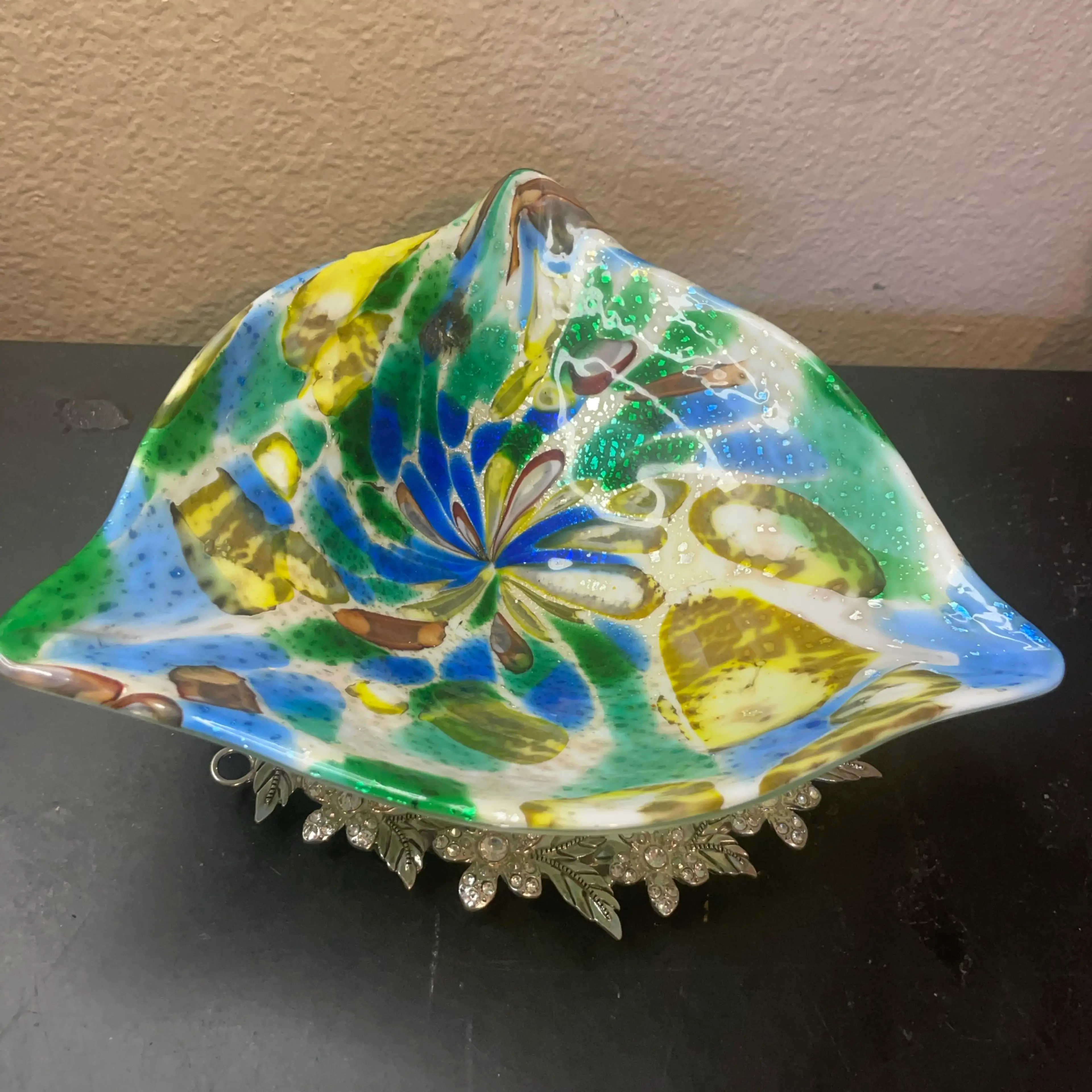 Image 3 of 7