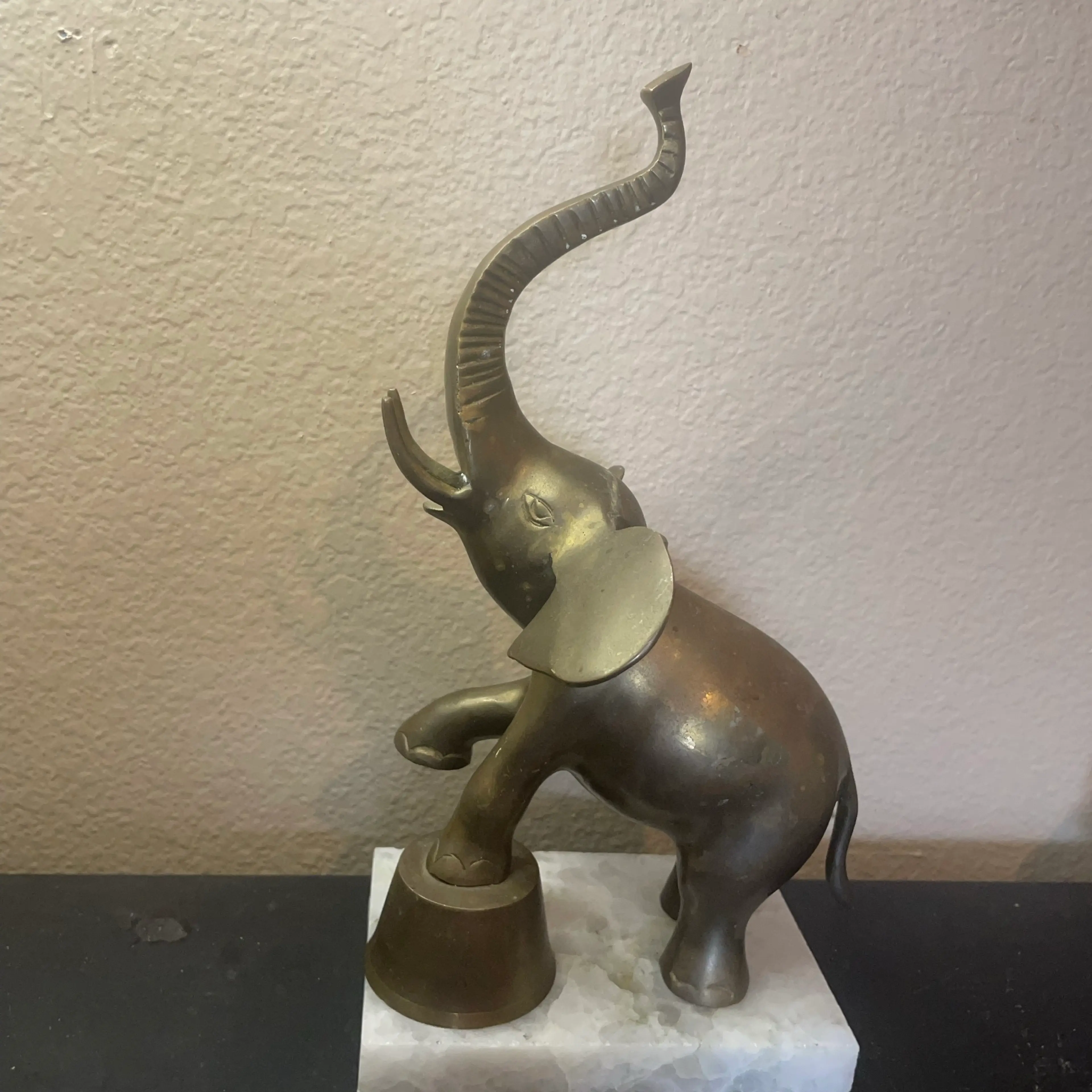 Image 3 of 4