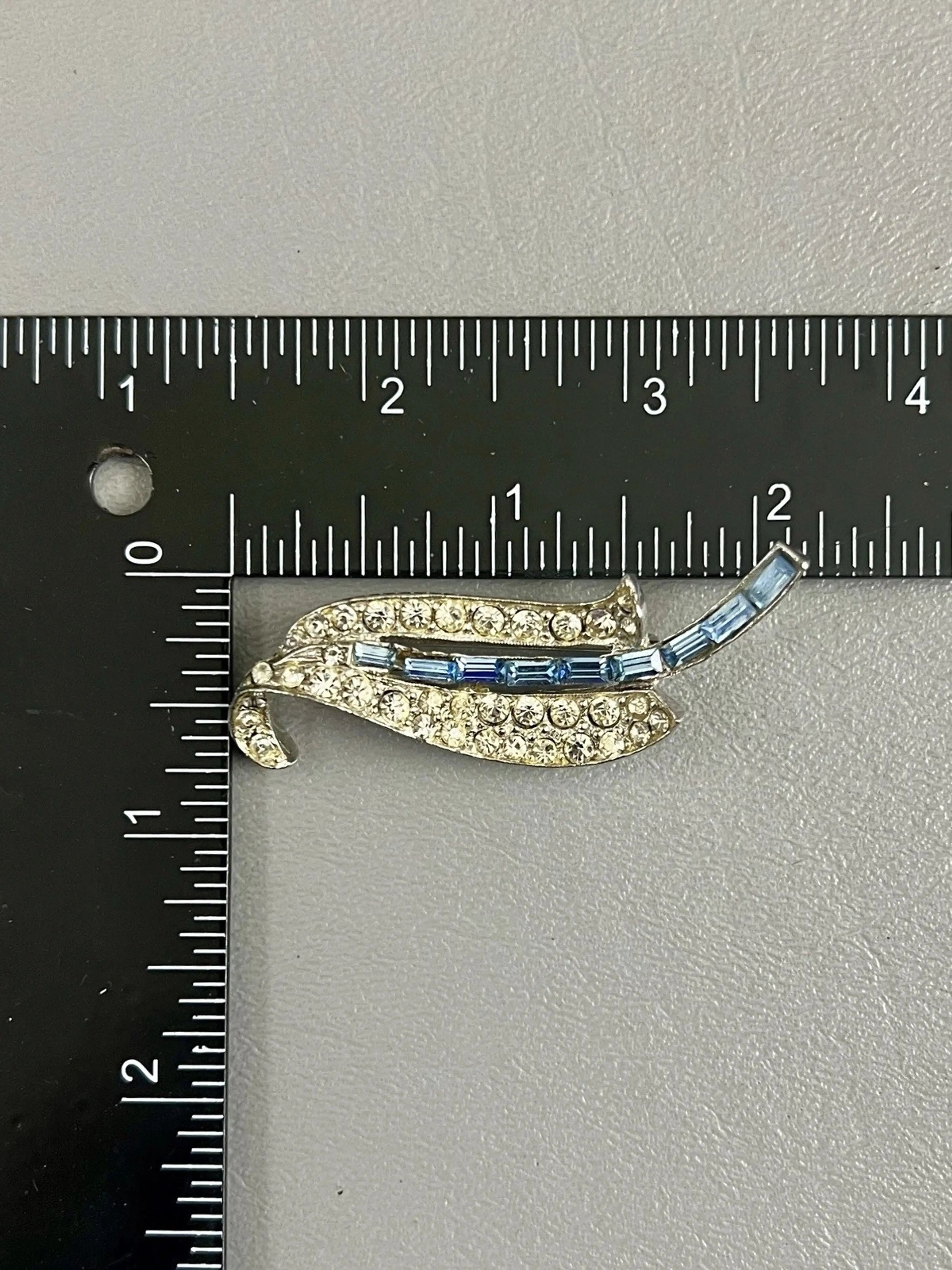 Image 4 of 4