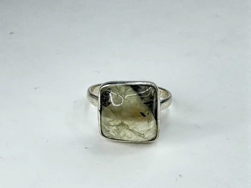 Handmade Green Tourmaline gemstone Sterling Silver Ring Size 7.5  3g s7.5 JR2091