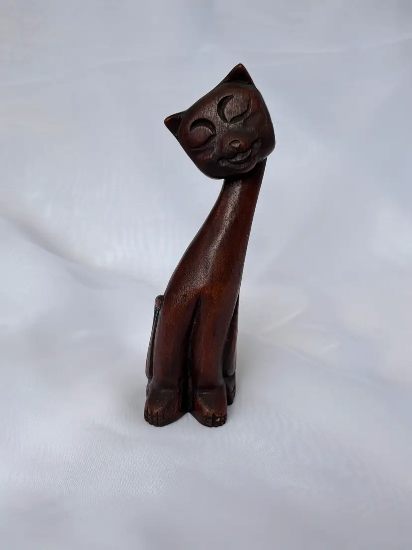 Hand-Carved Monkey-Pod Wood Siamese Cat, 6"