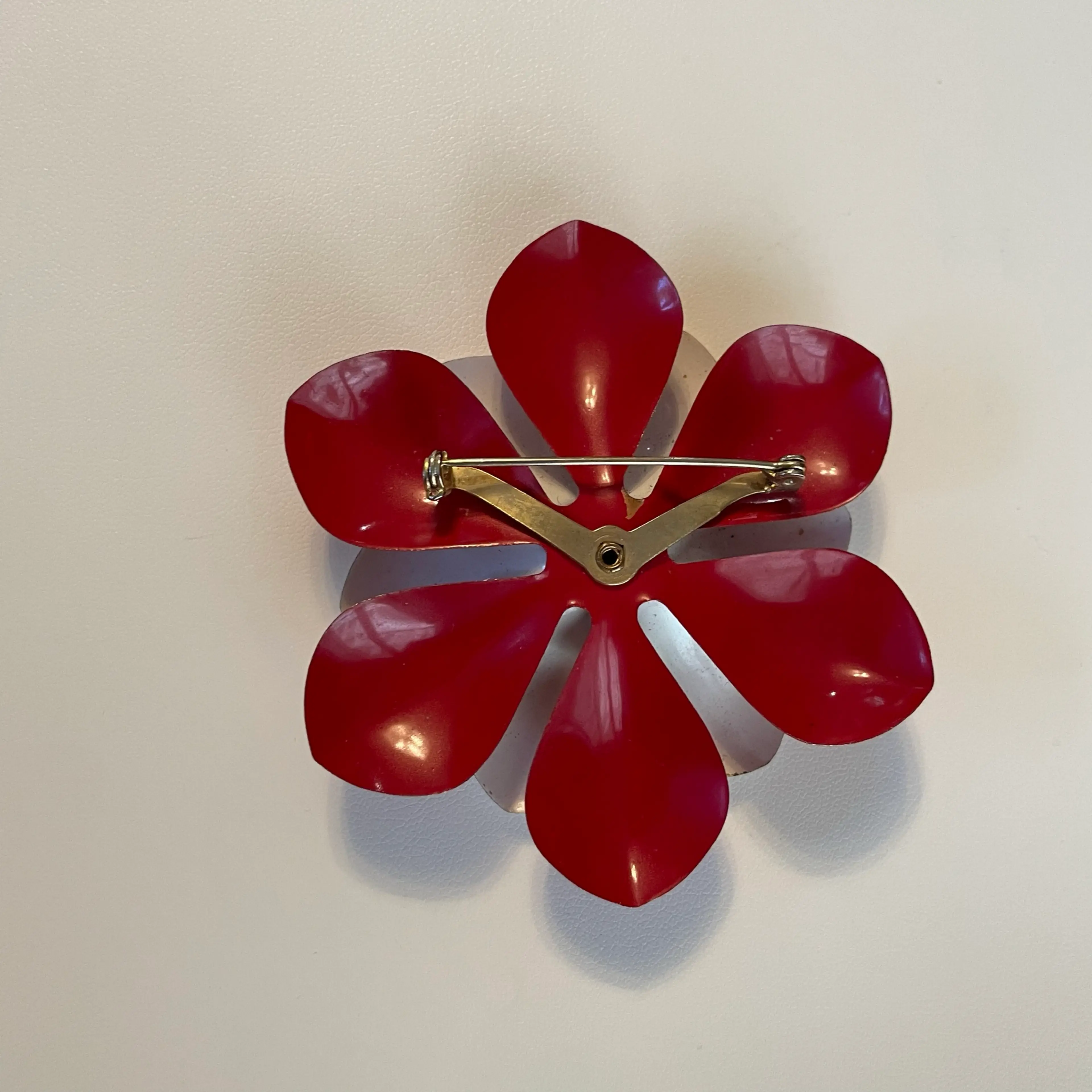 Image 3 of 4