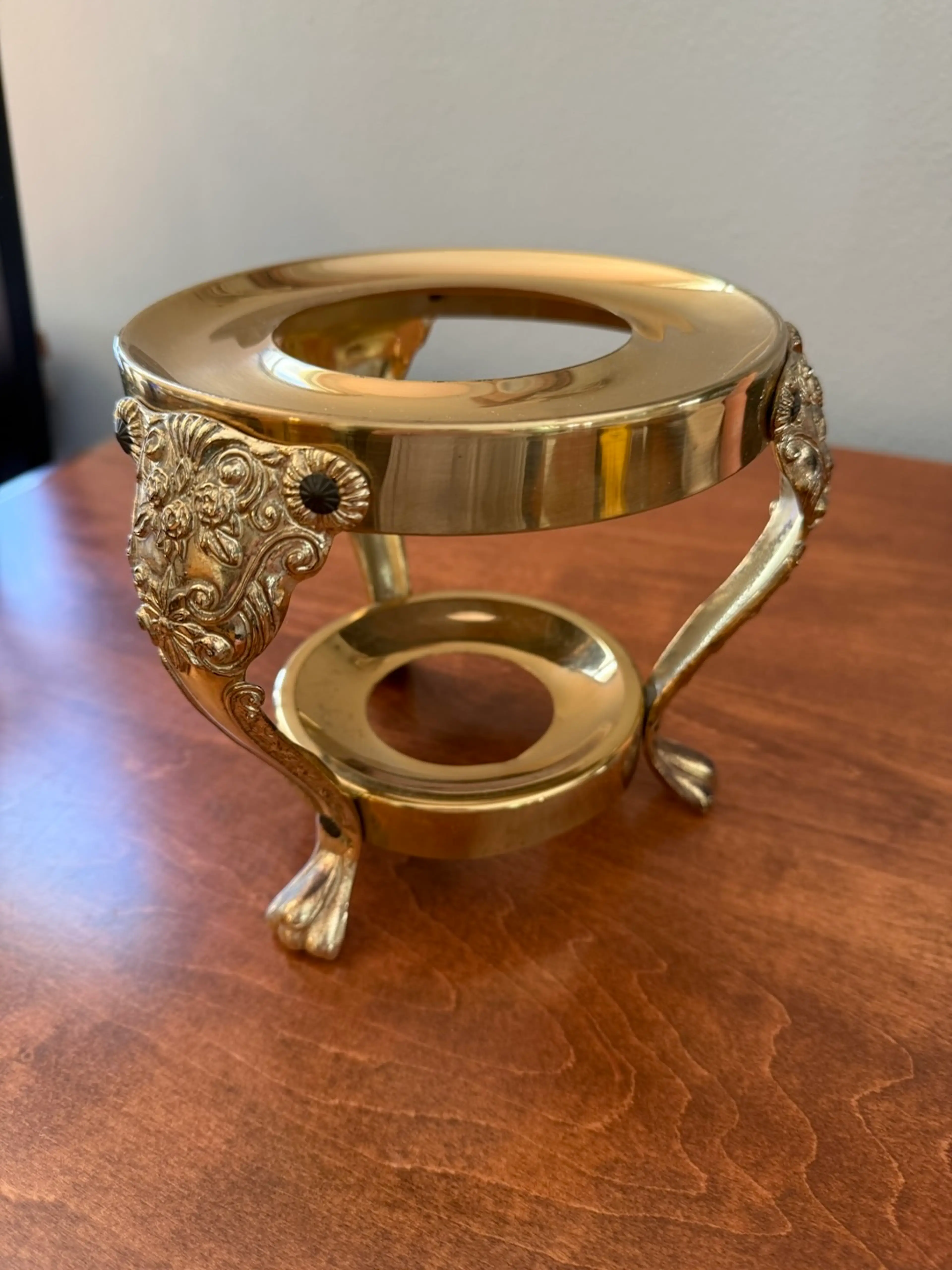 Image 1 of 5