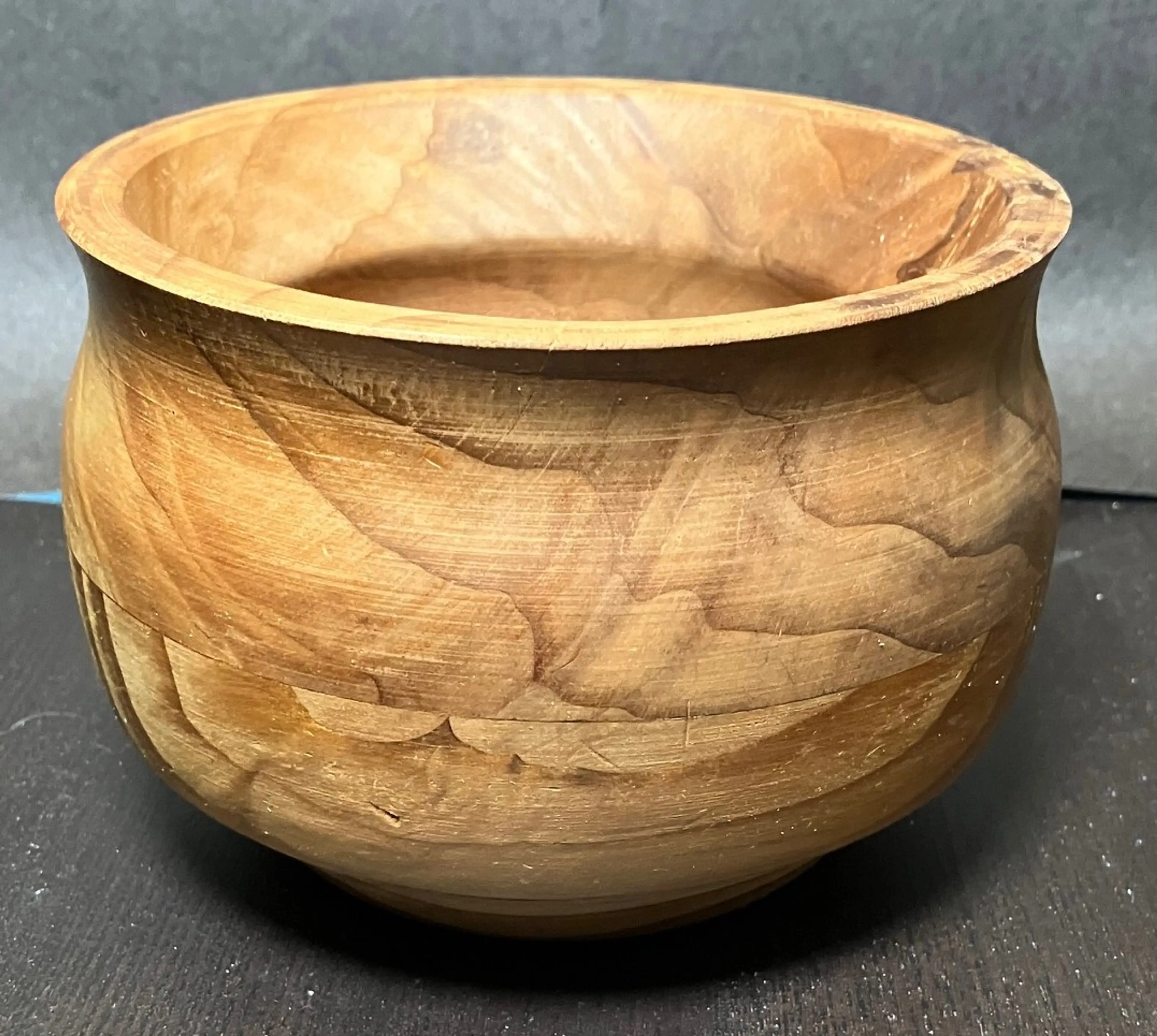Image 2 of 9