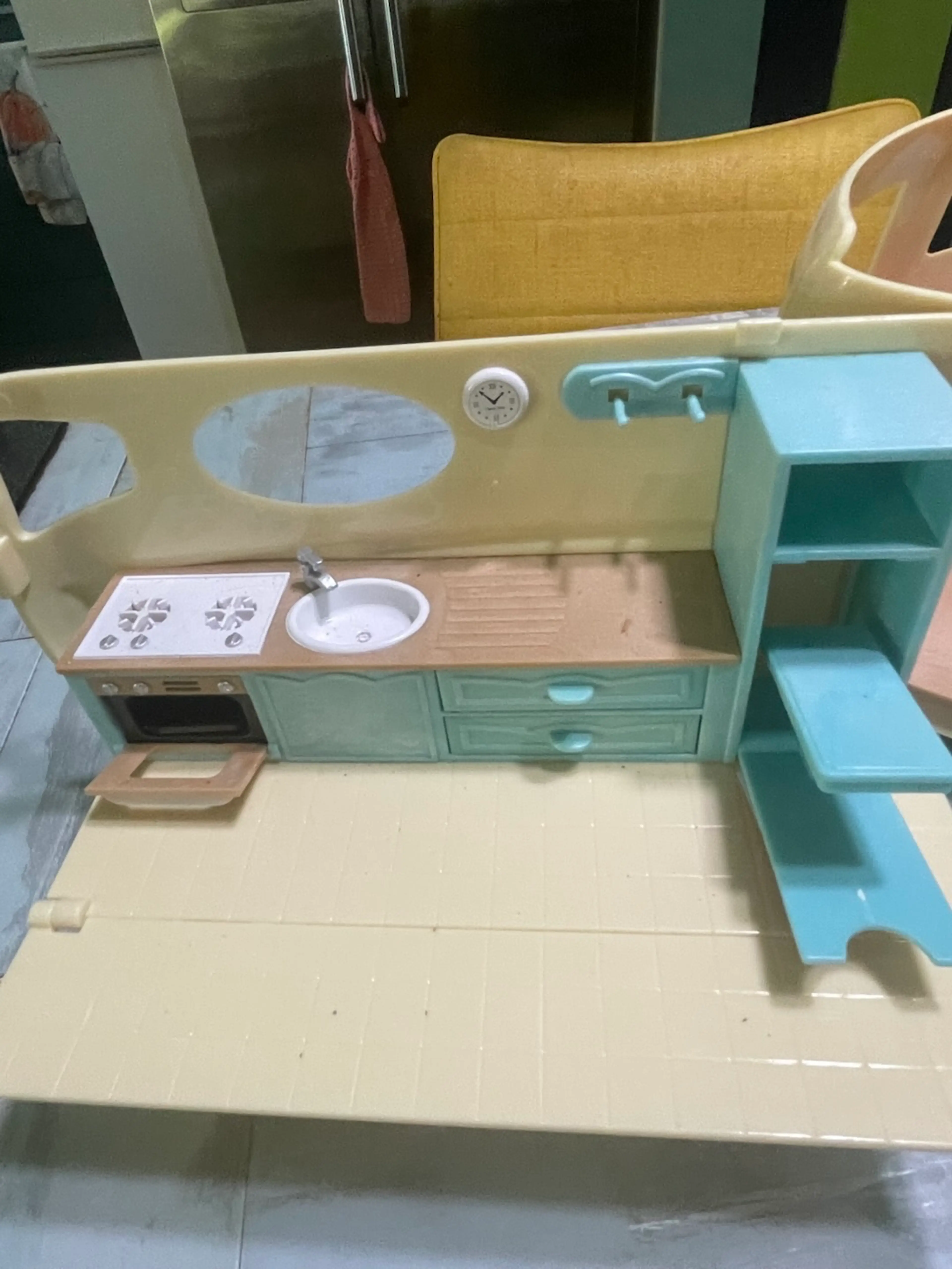 Image 3 of 8
