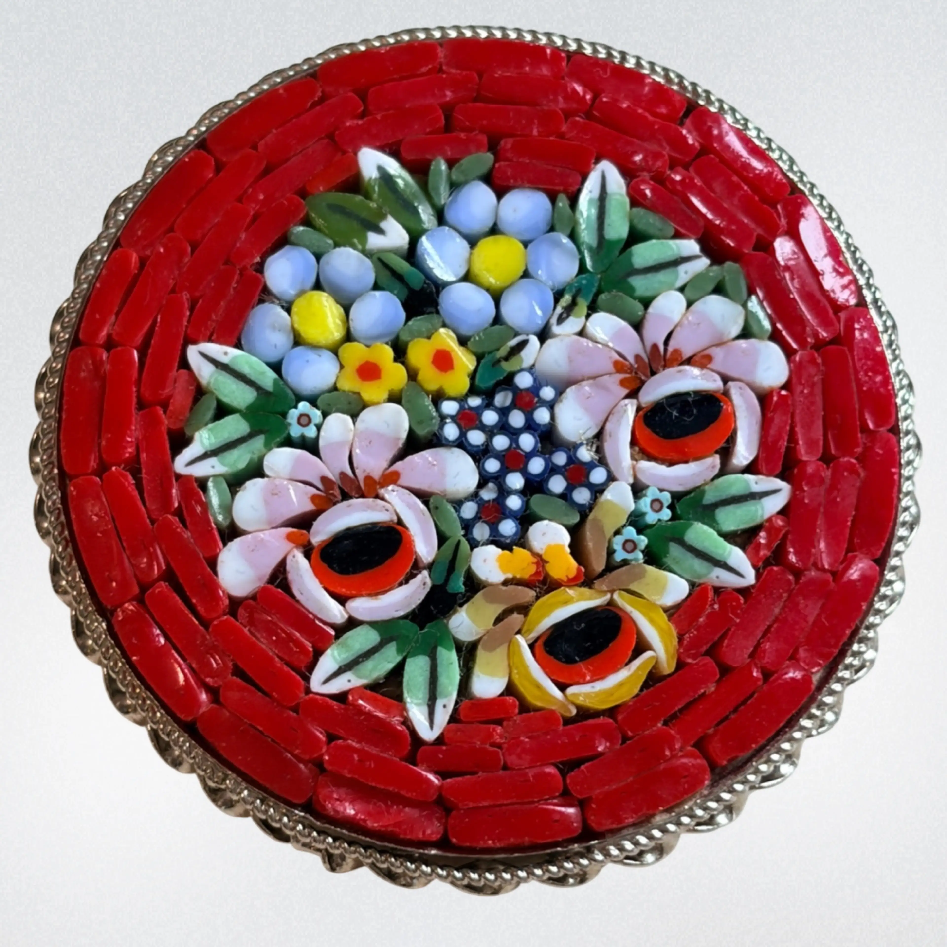 Image 2 of 4