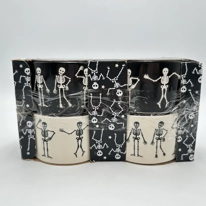 Skeleton Black White Ceramic Ramekins Set Of 4 New In Box Master Class The Bake Shop 4”D X 2”