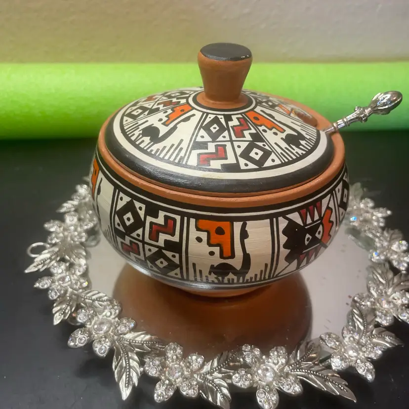 Handpainted Terracotta jar w/ Folk Andean and Inca geometric patterns from the Cusco region of Peru
