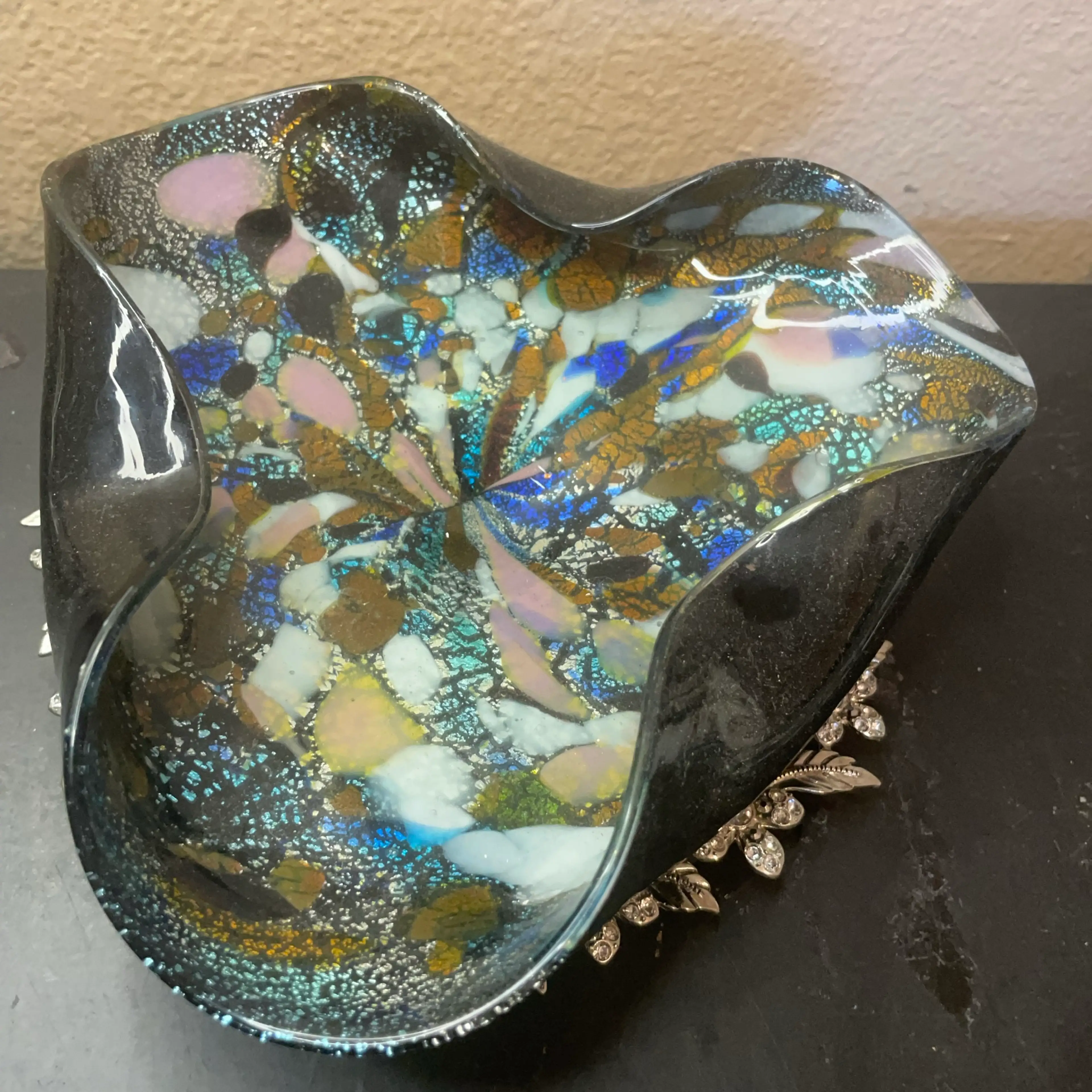 Image 3 of 7